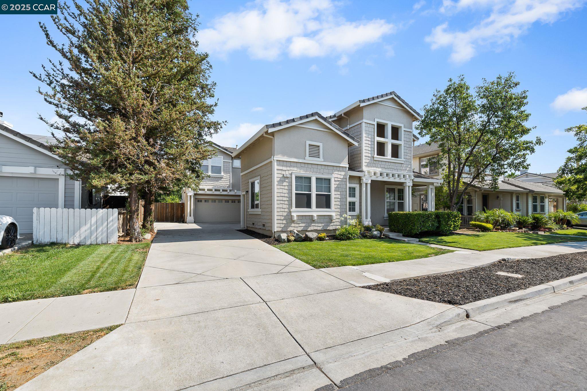 Detail Gallery Image 5 of 59 For 127 Sanford Ct, Brentwood,  CA 94513 - 4 Beds | 2/1 Baths