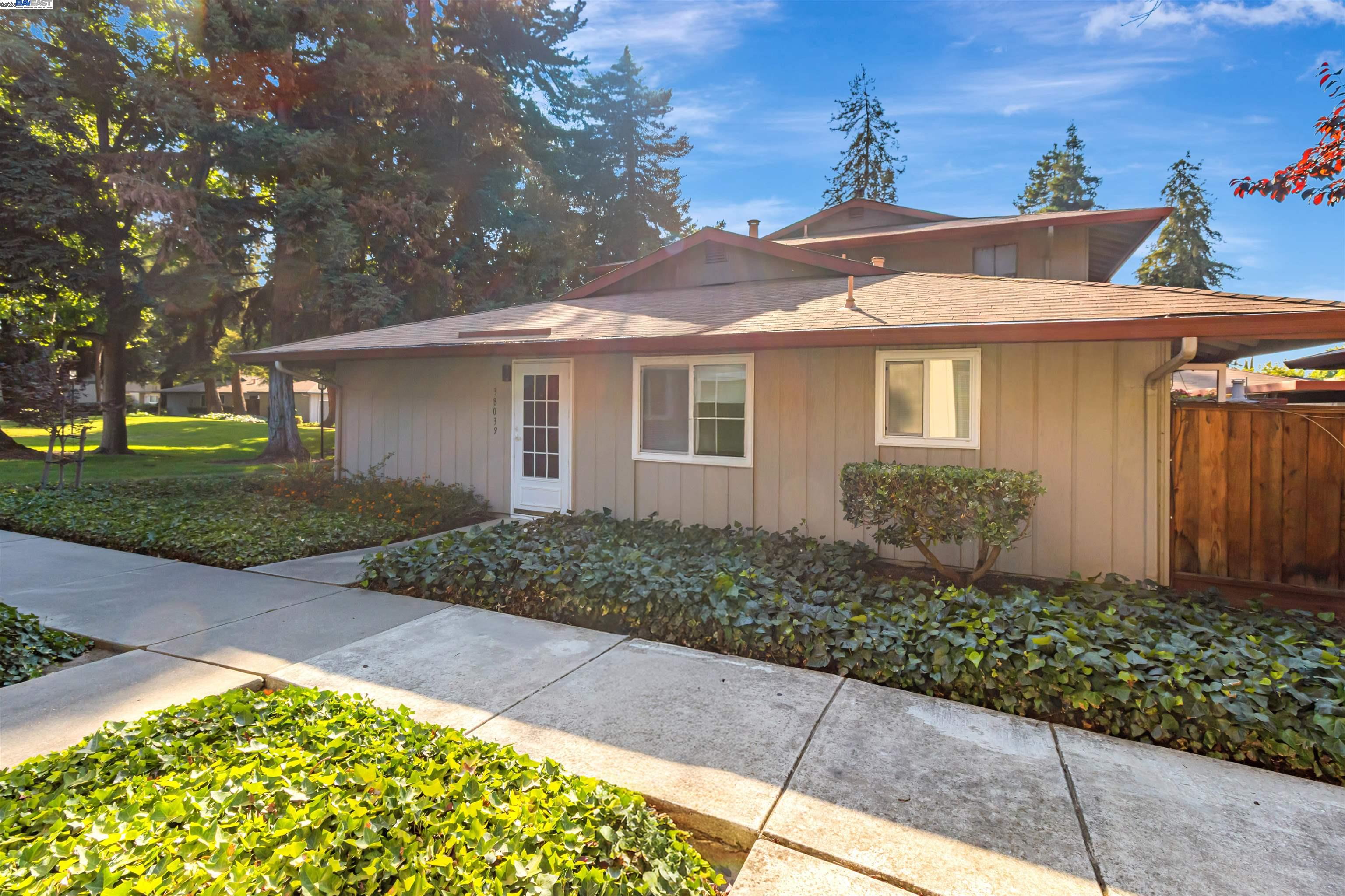 Photo #3: 41104634 Listing 