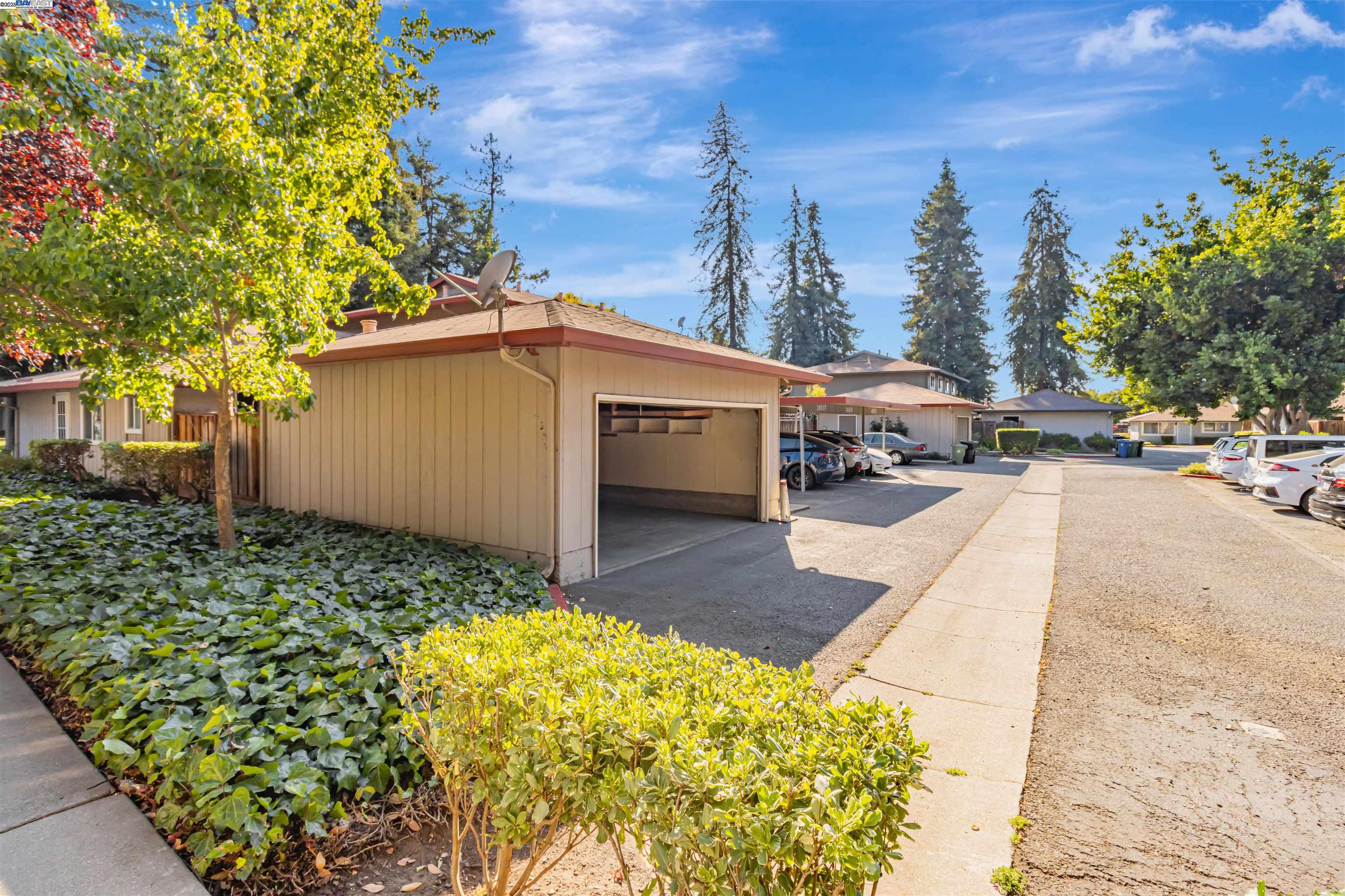 Photo #27: 41104634 Listing: Photo #27