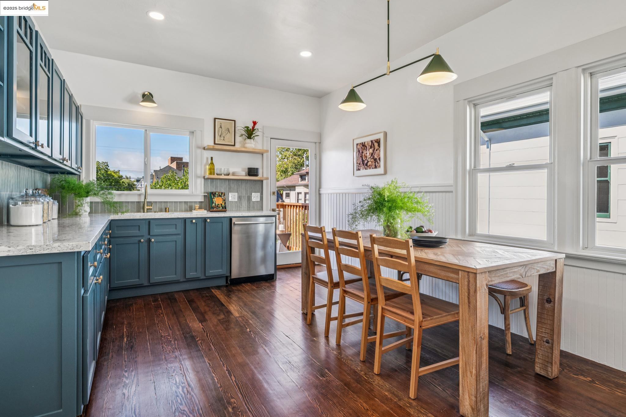 Detail Gallery Image 13 of 58 For 478-480 43rd St, Oakland,  CA 94609 - – Beds | – Baths