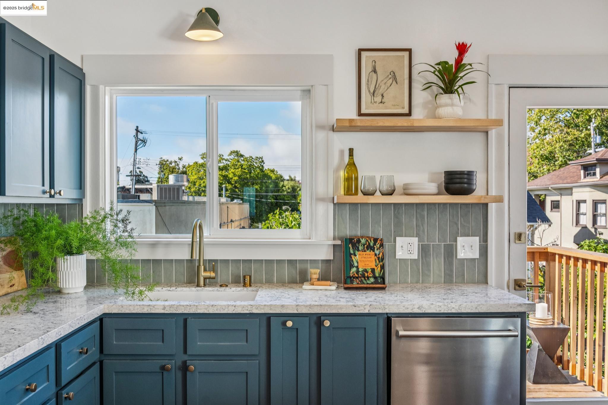 Detail Gallery Image 17 of 58 For 478-480 43rd St, Oakland,  CA 94609 - – Beds | – Baths