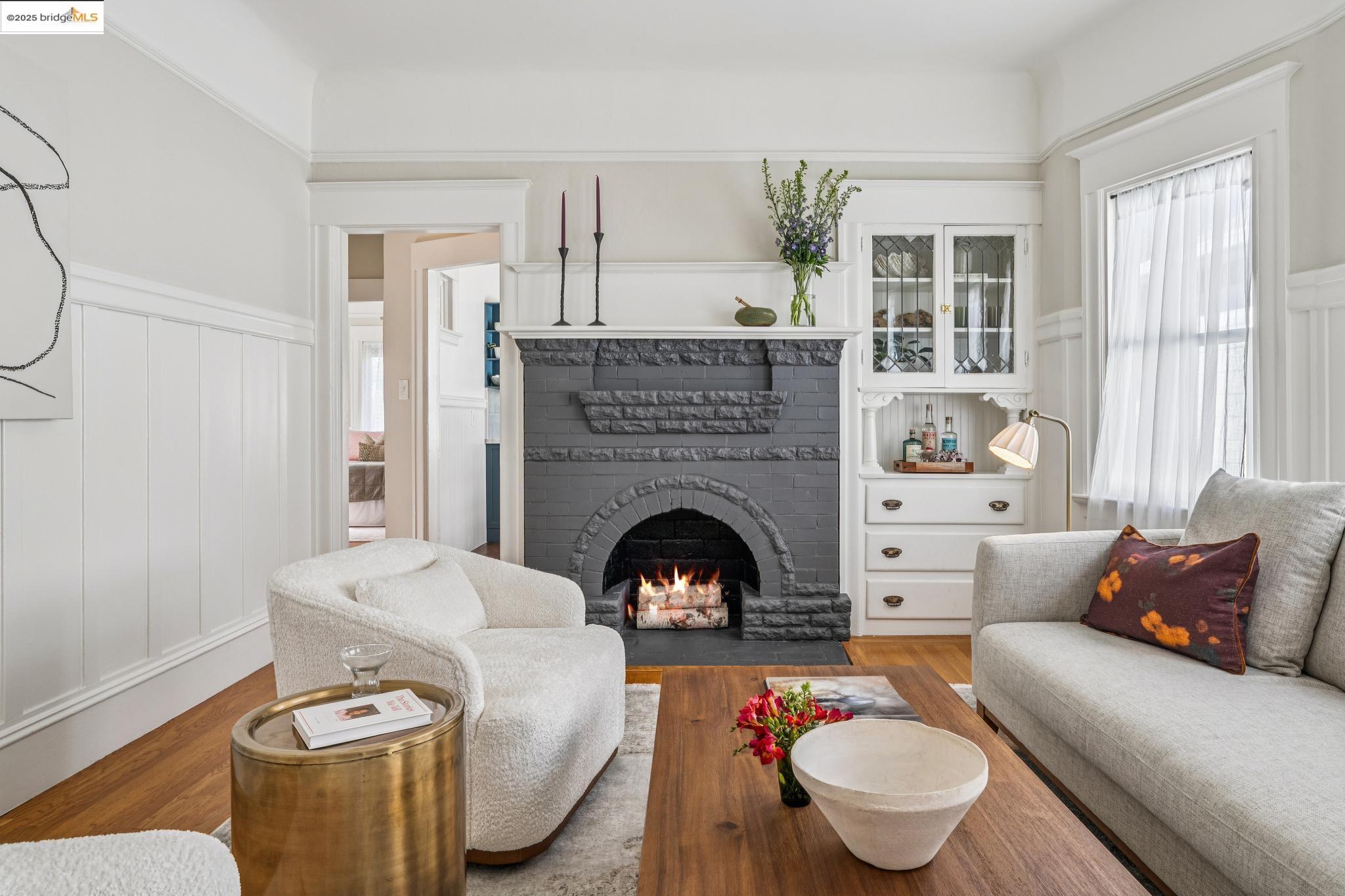 Detail Gallery Image 8 of 58 For 478-480 43rd St, Oakland,  CA 94609 - – Beds | – Baths