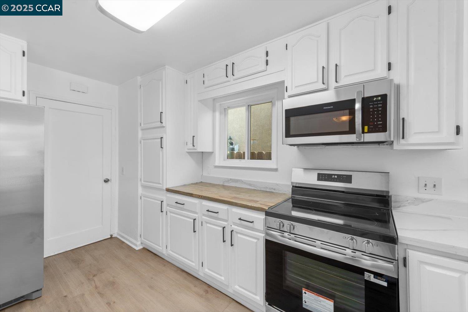 Detail Gallery Image 12 of 33 For 29 E Madill St, Antioch,  CA 94509 - 3 Beds | 1 Baths