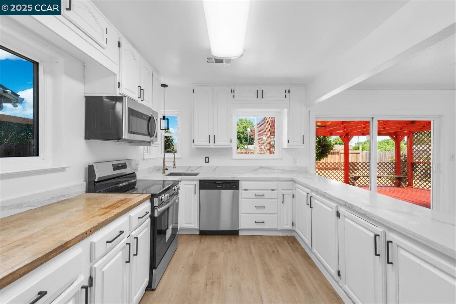 Detail Gallery Image 13 of 33 For 29 E Madill St, Antioch,  CA 94509 - 3 Beds | 1 Baths