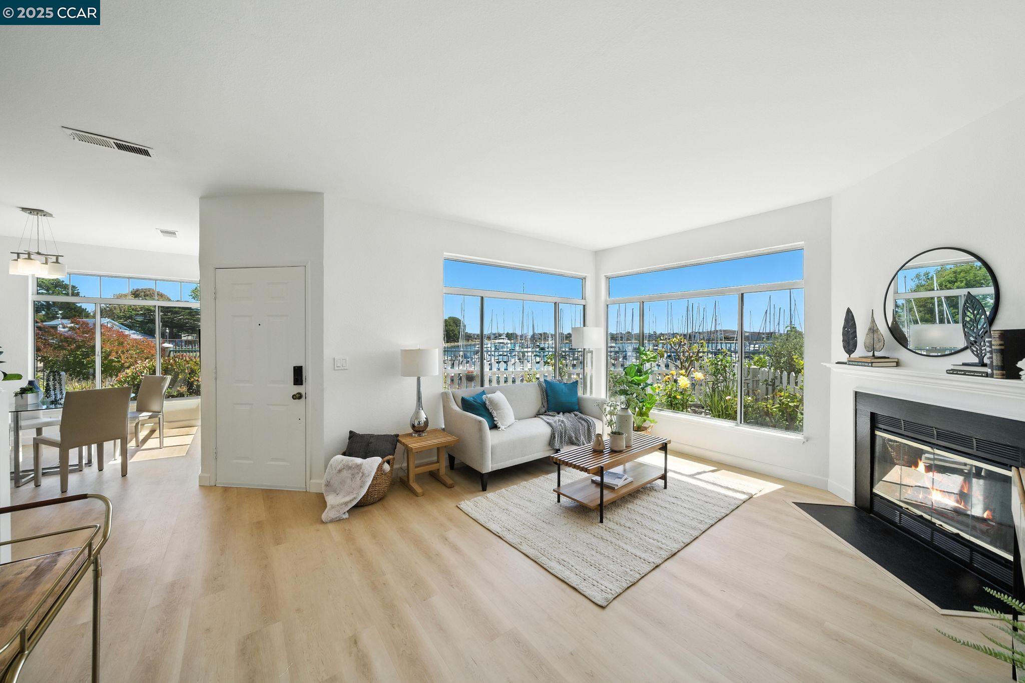 Photo #6: 41104642 Listing 