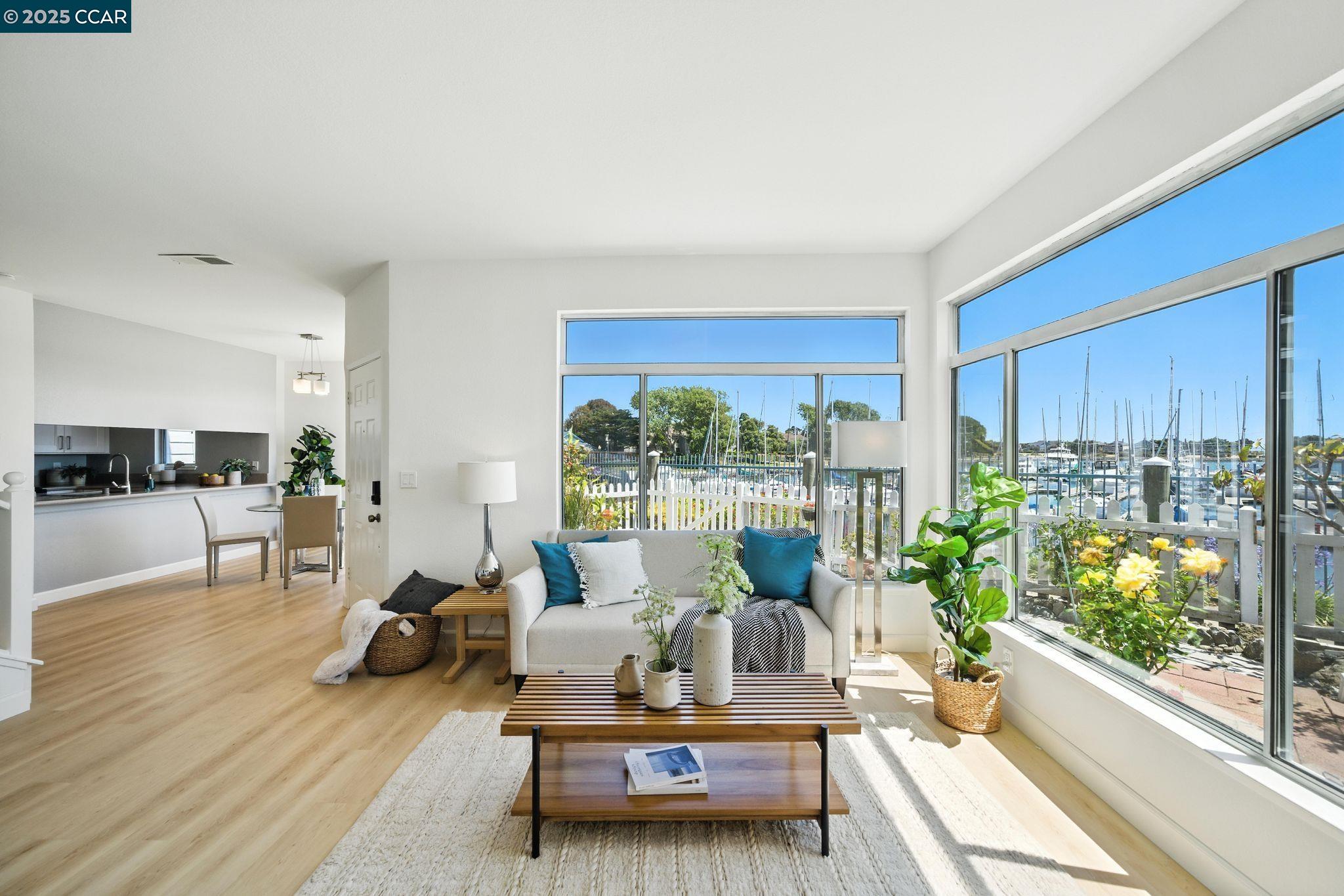 Photo #9: 41104642 Listing: Photo #9