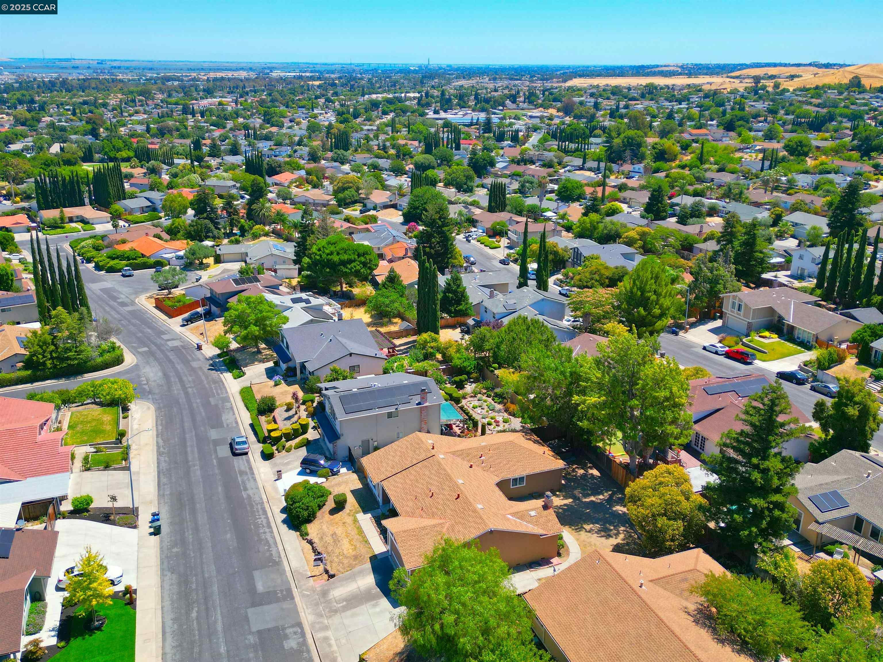 Detail Gallery Image 25 of 58 For 4309 Oakdale Place, Pittsburg,  CA 94565 - 4 Beds | 2/1 Baths