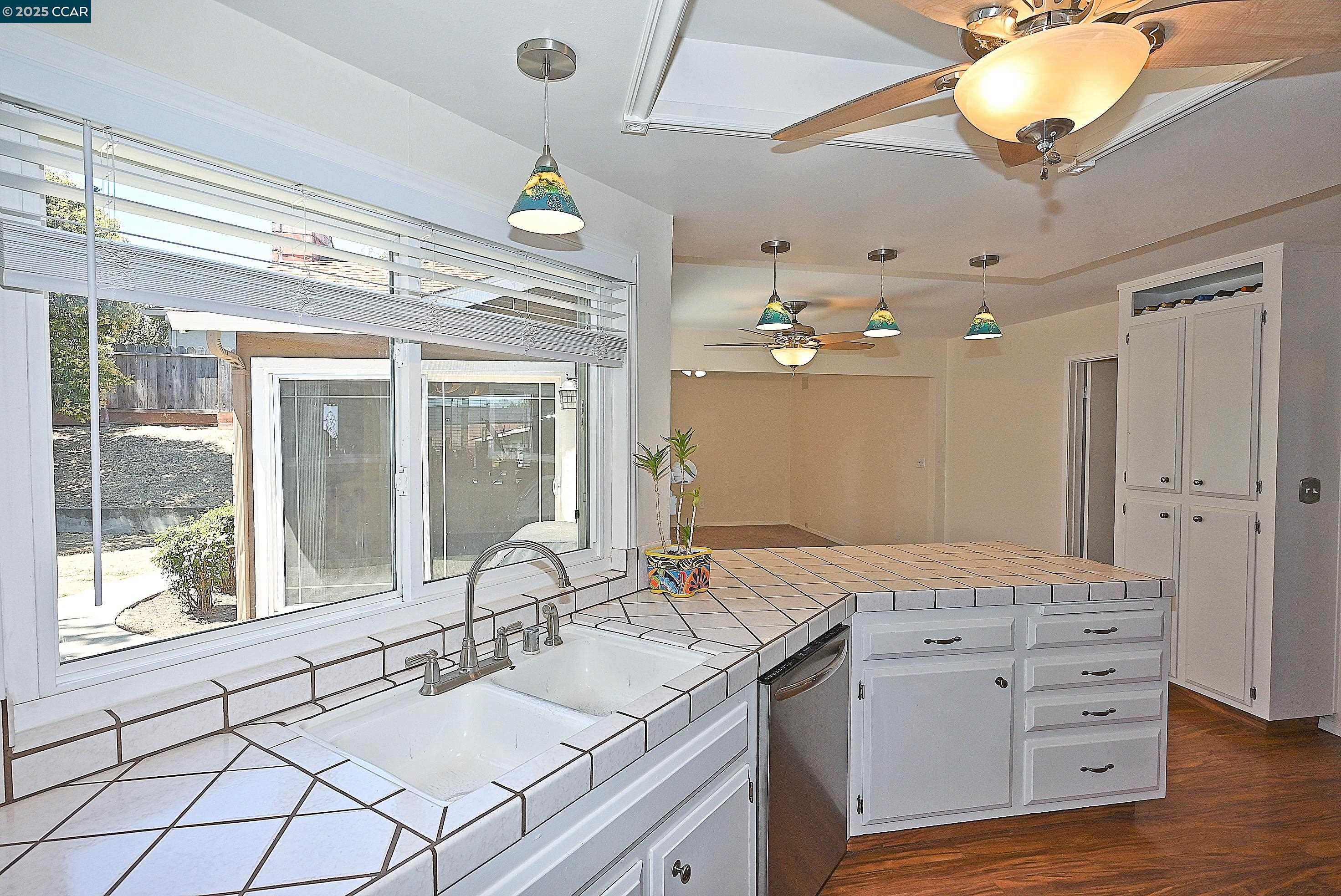 Detail Gallery Image 38 of 58 For 4309 Oakdale Place, Pittsburg,  CA 94565 - 4 Beds | 2/1 Baths