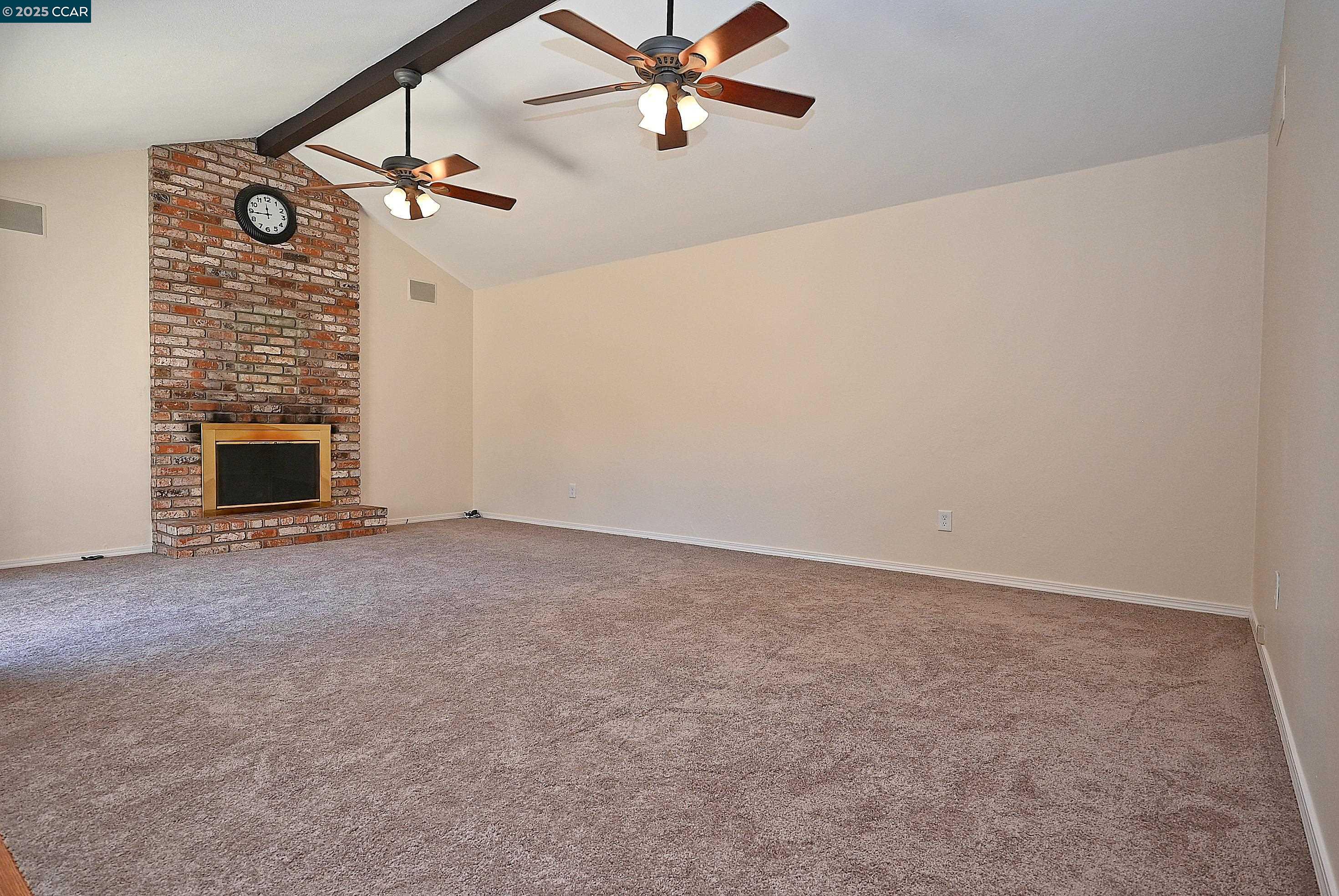 Detail Gallery Image 46 of 58 For 4309 Oakdale Place, Pittsburg,  CA 94565 - 4 Beds | 2/1 Baths