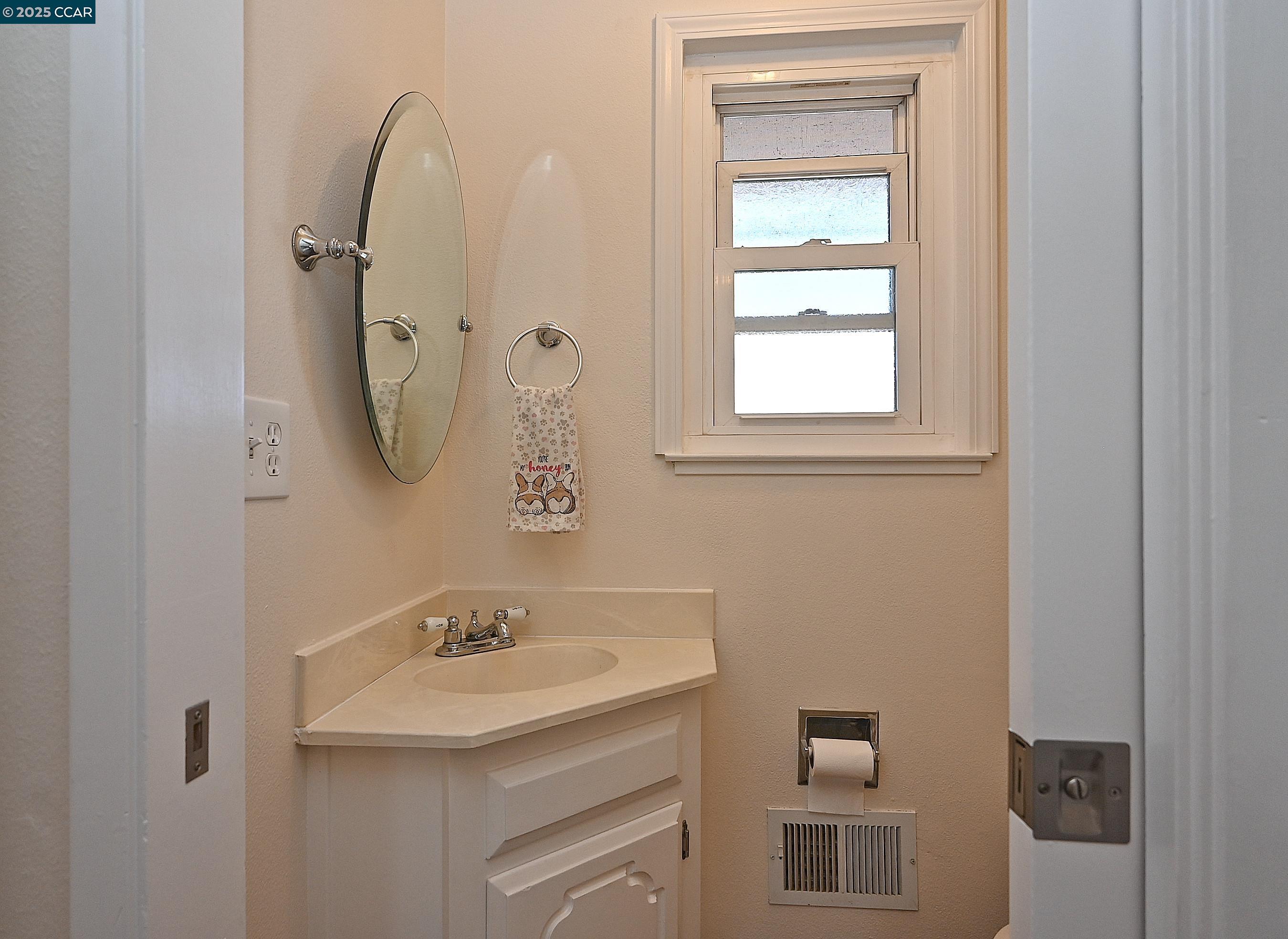Detail Gallery Image 58 of 58 For 4309 Oakdale Place, Pittsburg,  CA 94565 - 4 Beds | 2/1 Baths