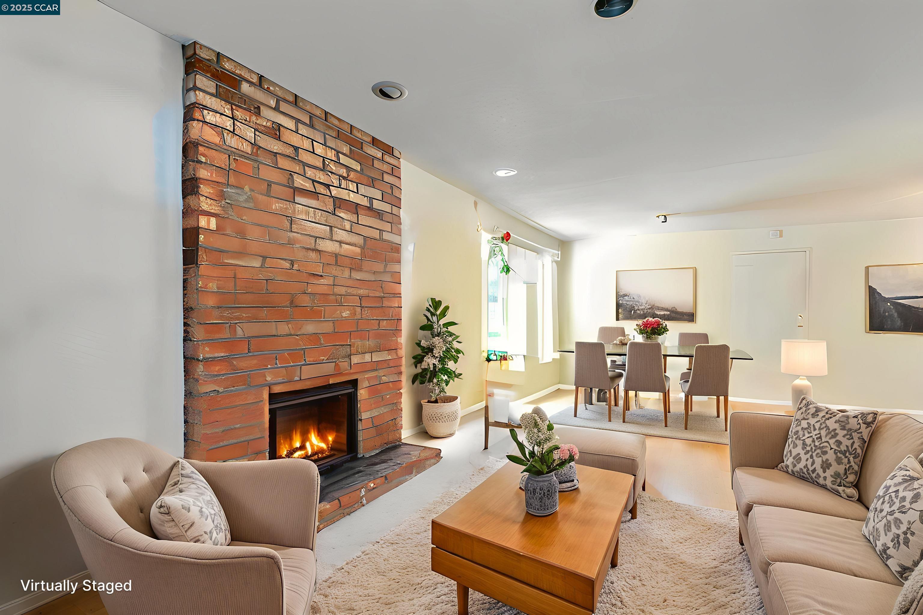 Detail Gallery Image 6 of 17 For 1971 Emerald St, Concord,  CA 94518 - 4 Beds | 3 Baths