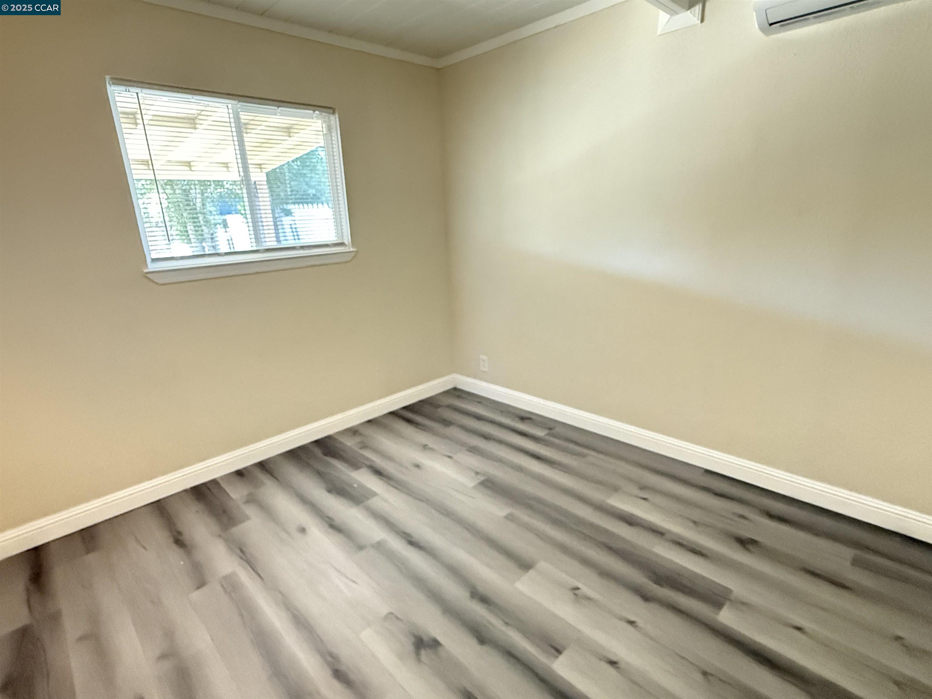 Detail Gallery Image 9 of 15 For 457 La Jolla St, Vallejo,  CA 94591 - 3 Beds | 1 Baths