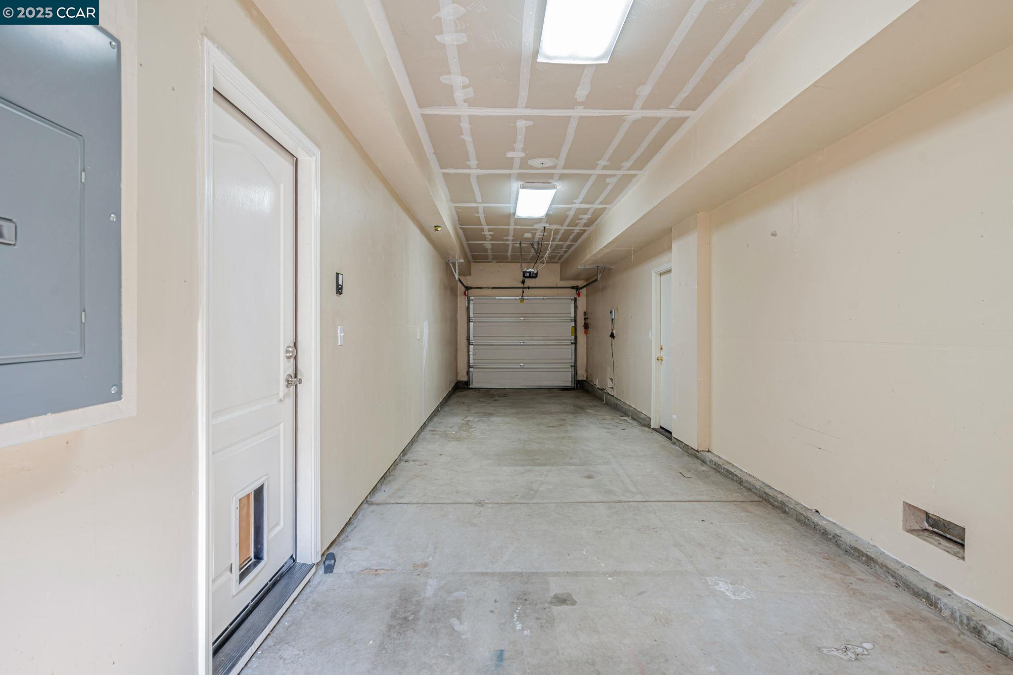 Detail Gallery Image 34 of 34 For 2 Corvina Ct, American Canyon,  CA 94503 - 3 Beds | 2/1 Baths