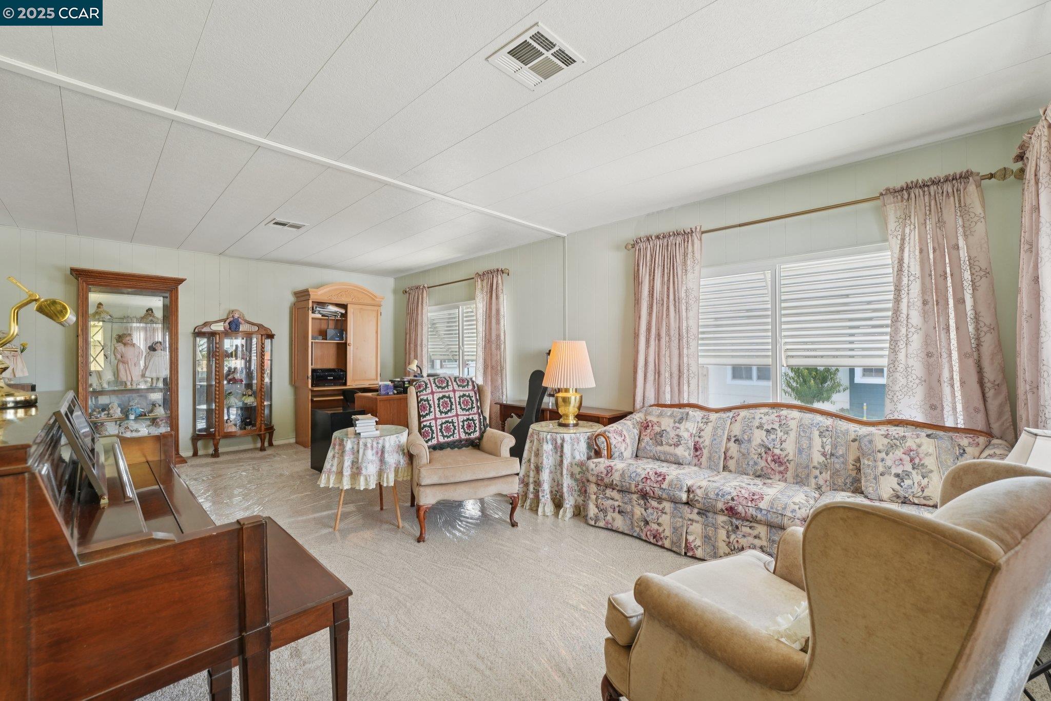 Detail Gallery Image 2 of 54 For 327 La Vina, Pacheco,  CA 94553-5112 - 2 Beds | 2 Baths