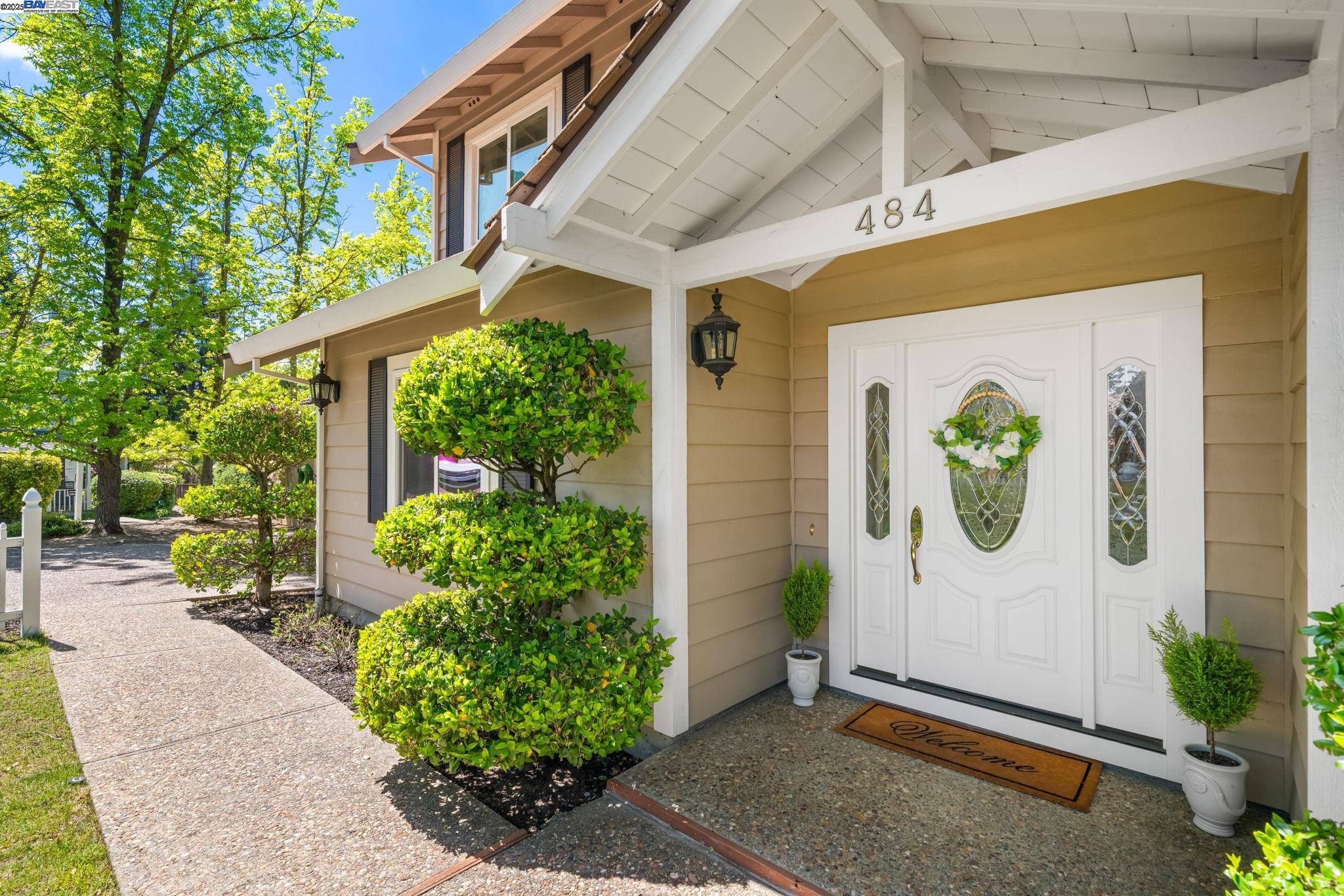 Detail Gallery Image 3 of 60 For 484 El Pintado Rd, Danville,  CA 94526 - 4 Beds | 2/1 Baths