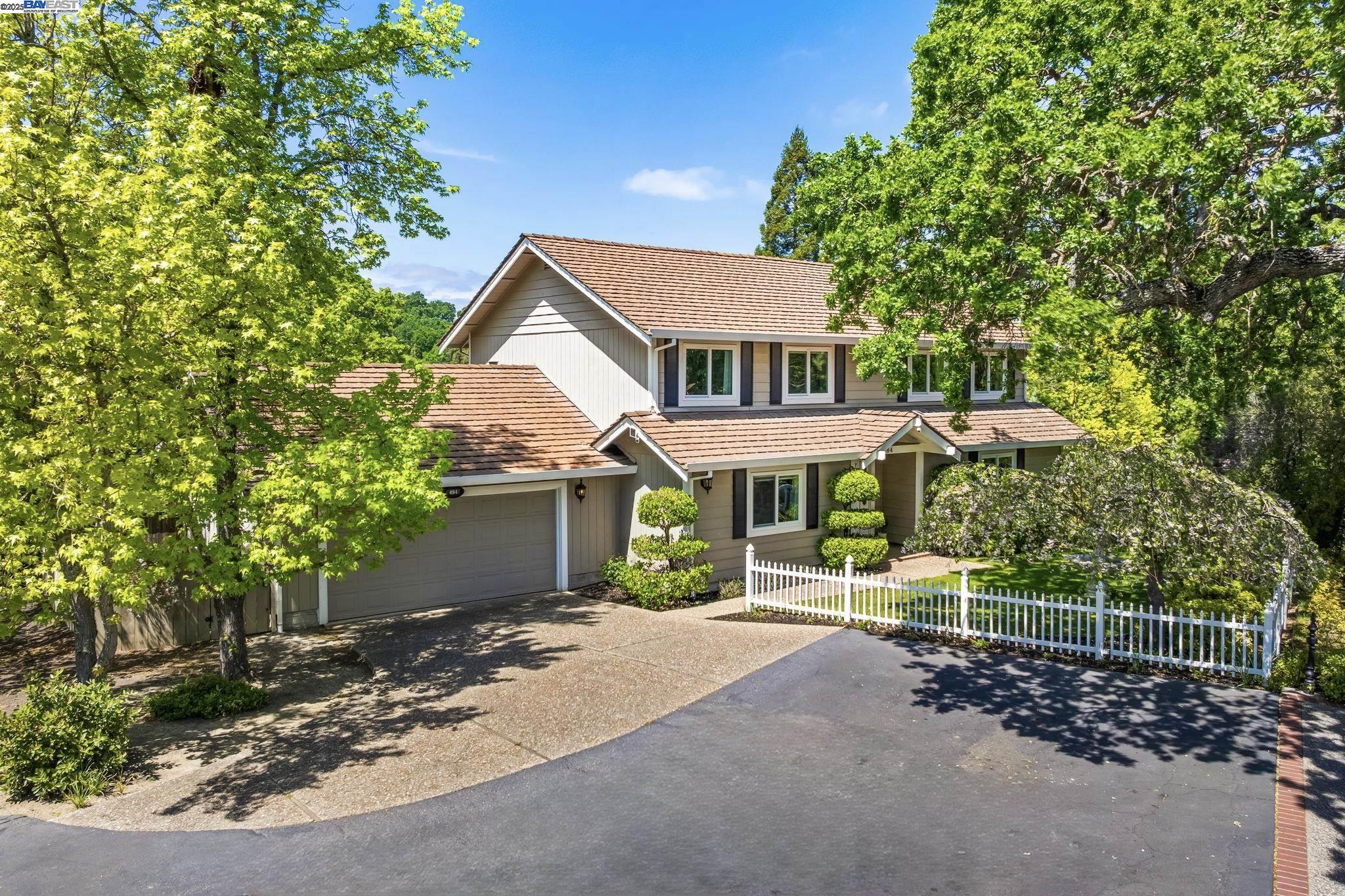 Detail Gallery Image 8 of 60 For 484 El Pintado Rd, Danville,  CA 94526 - 4 Beds | 2/1 Baths