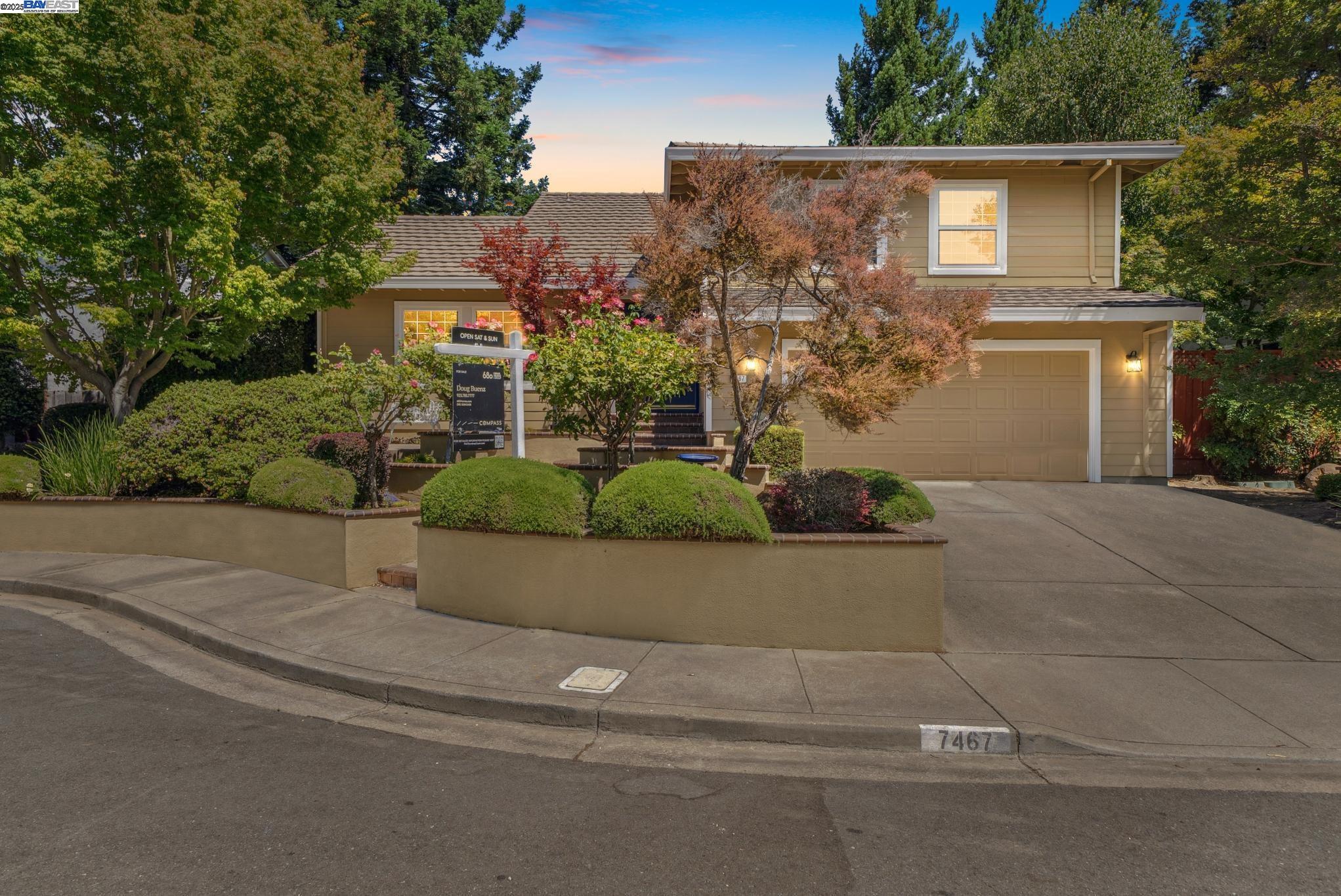 Detail Gallery Image 1 of 1 For 7467 Sundrop Ct, Pleasanton,  CA 94588 - 4 Beds | 2/1 Baths