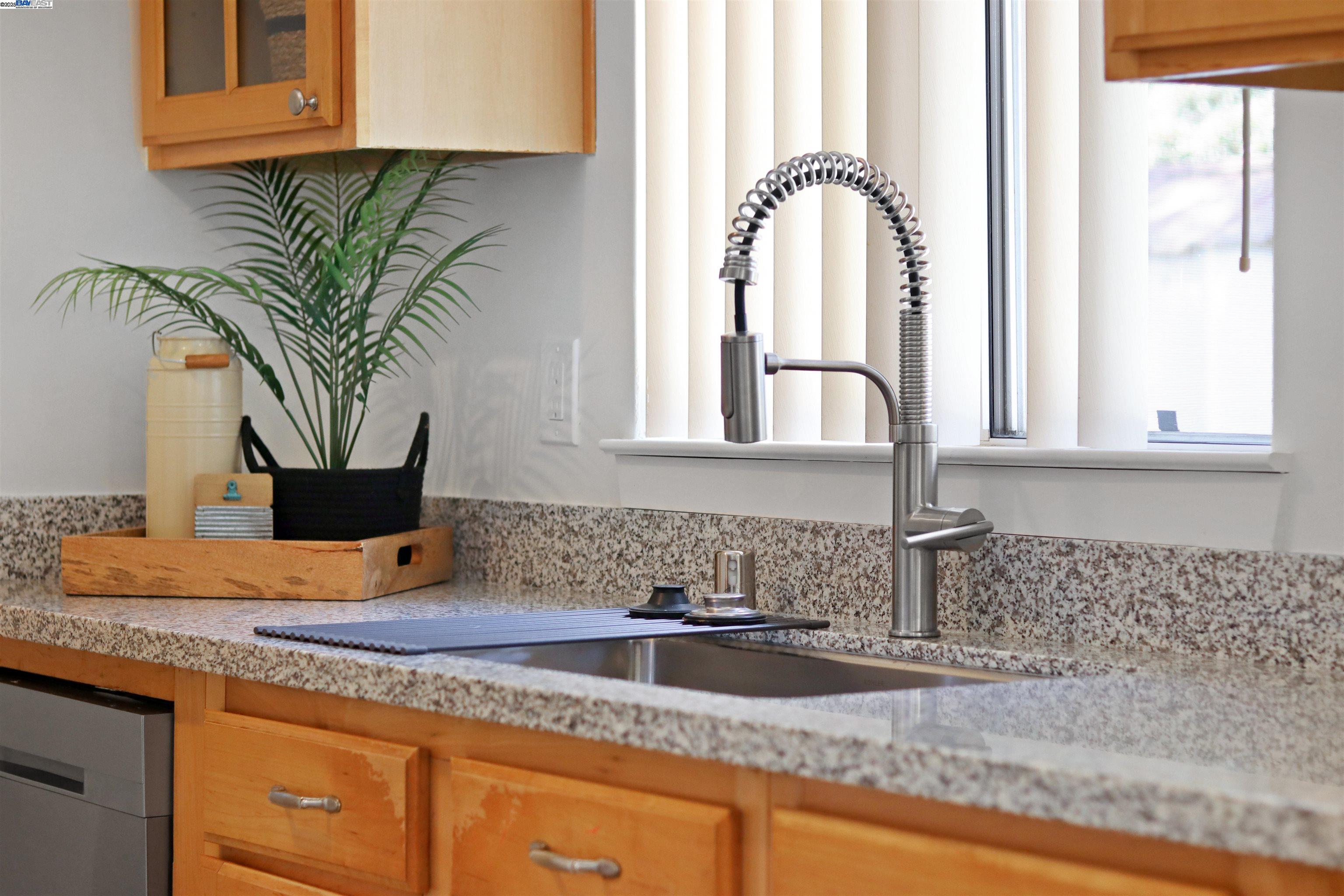 Detail Gallery Image 17 of 41 For 3025 Gratton Way, Concord,  CA 94520 - 3 Beds | 2 Baths