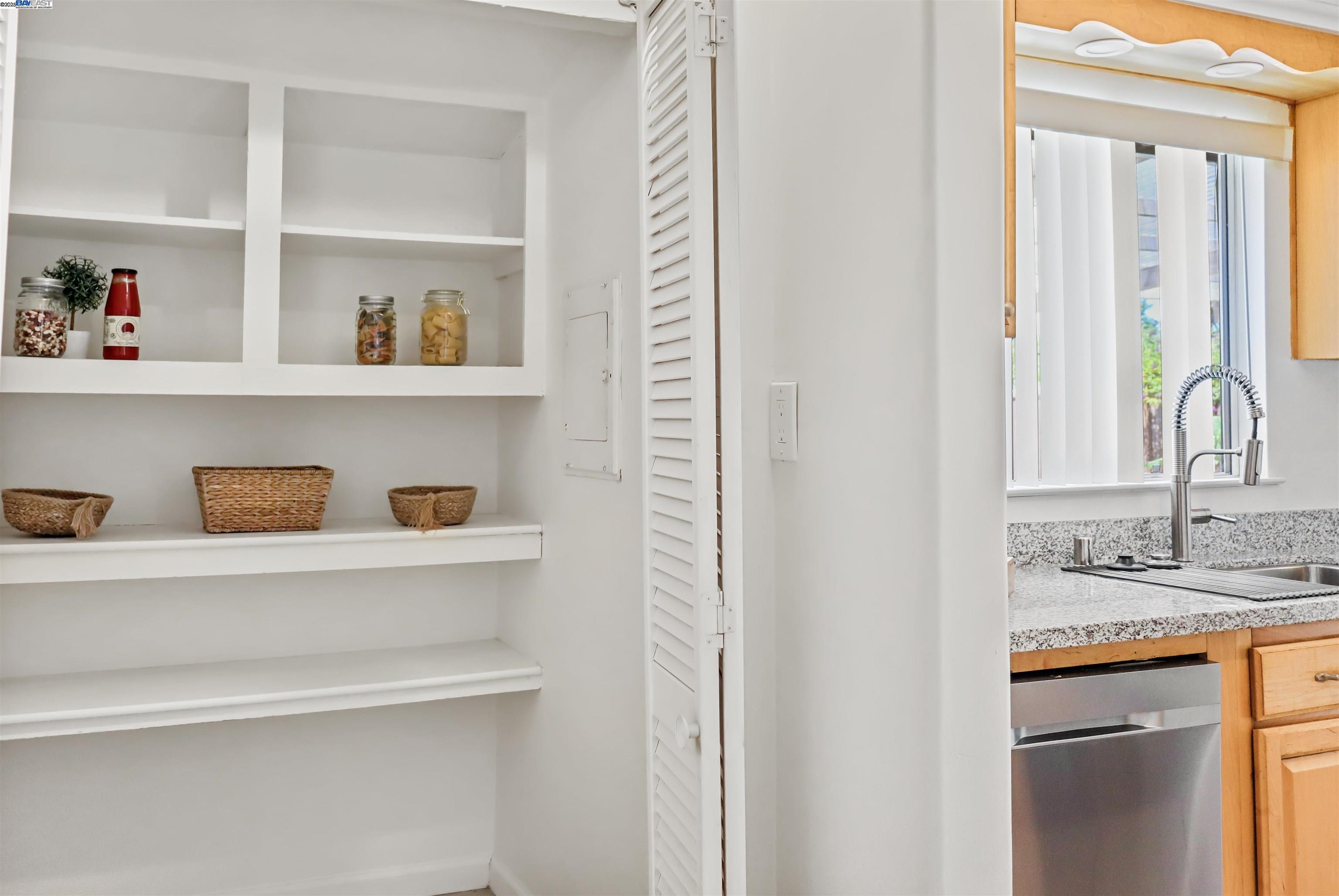 Detail Gallery Image 23 of 41 For 3025 Gratton Way, Concord,  CA 94520 - 3 Beds | 2 Baths