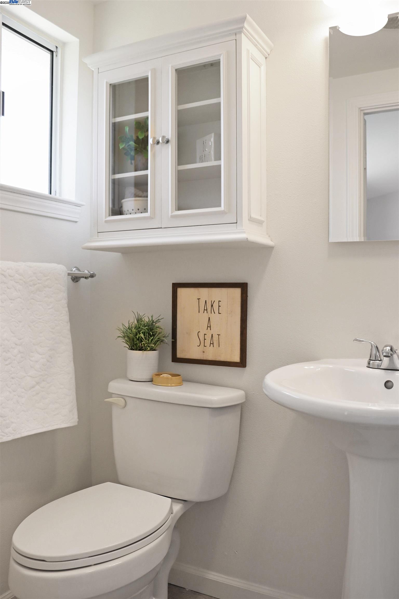 Detail Gallery Image 32 of 41 For 3025 Gratton Way, Concord,  CA 94520 - 3 Beds | 2 Baths