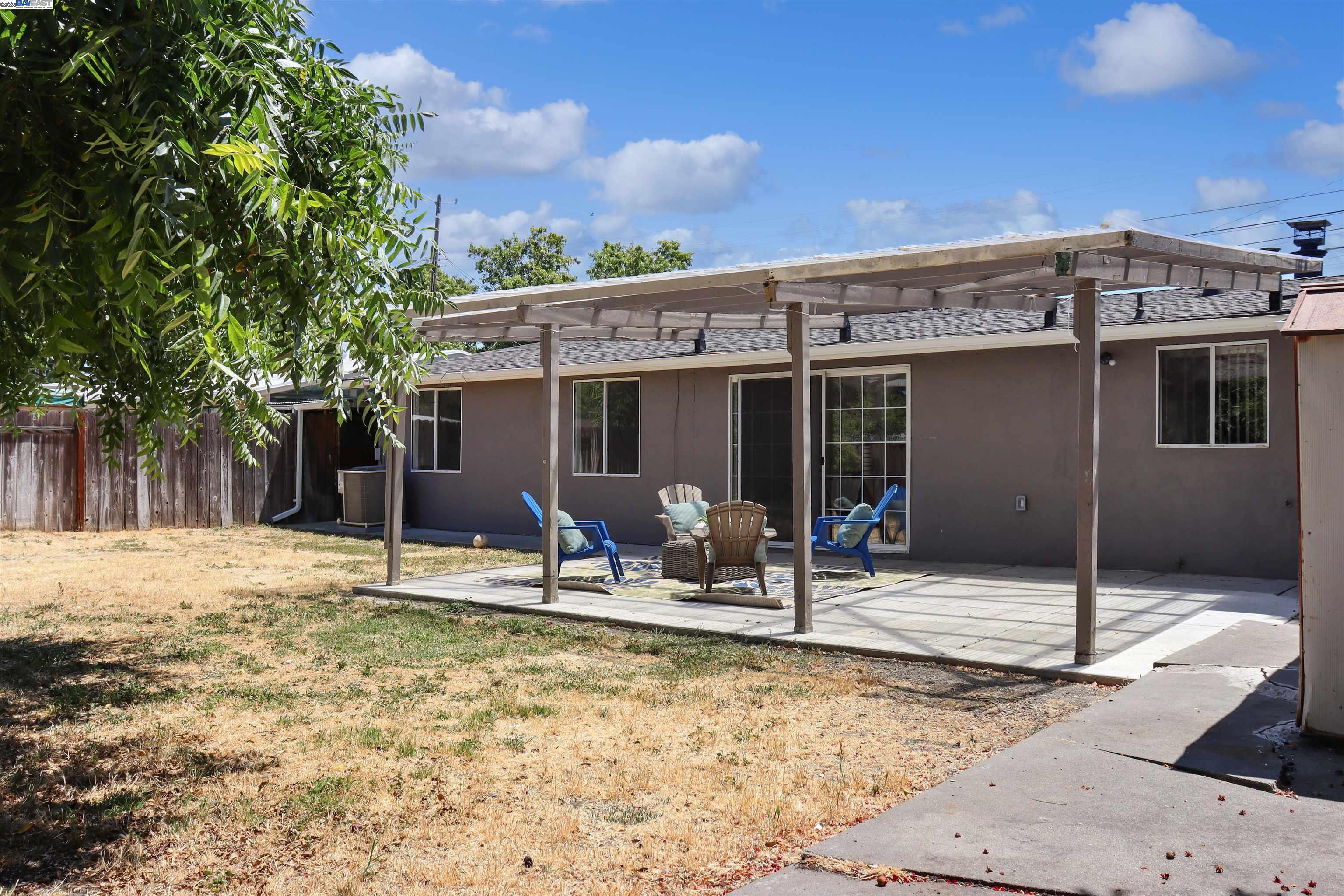 Detail Gallery Image 36 of 41 For 3025 Gratton Way, Concord,  CA 94520 - 3 Beds | 2 Baths