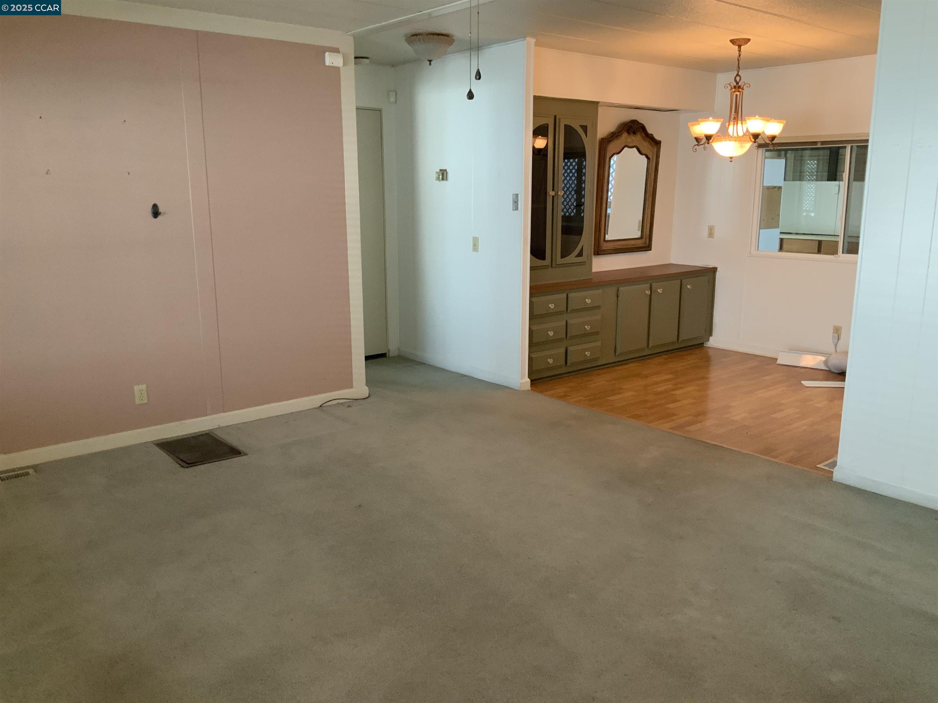 Detail Gallery Image 5 of 28 For 210 Kona Cr., Pittsburg,  CA 94565-0000 - 3 Beds | 2 Baths