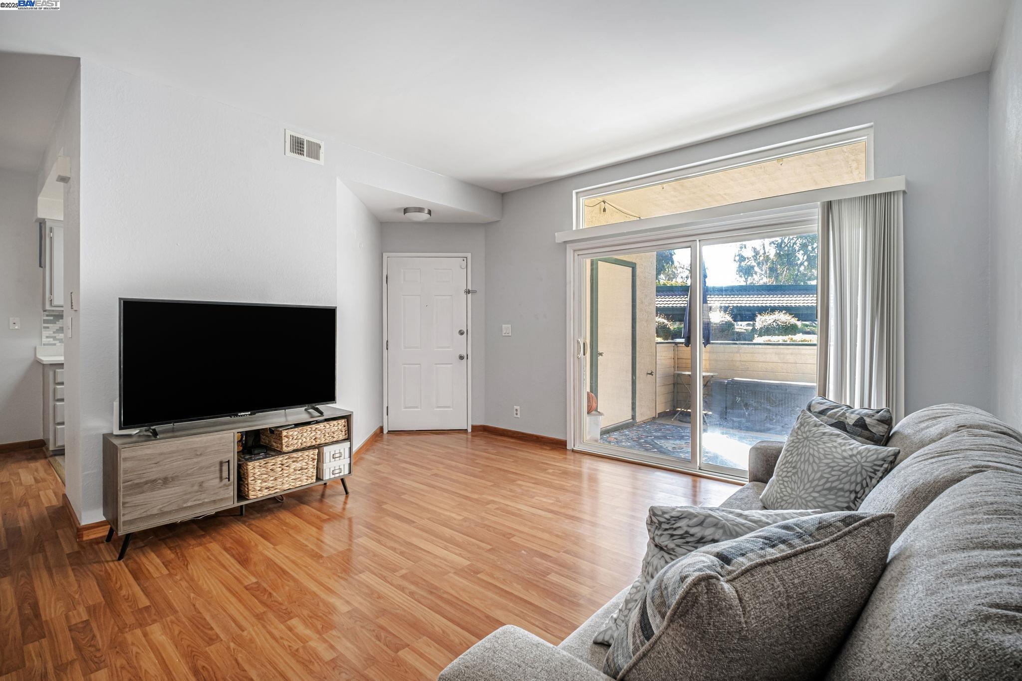 Photo #3: 41104668 Listing 