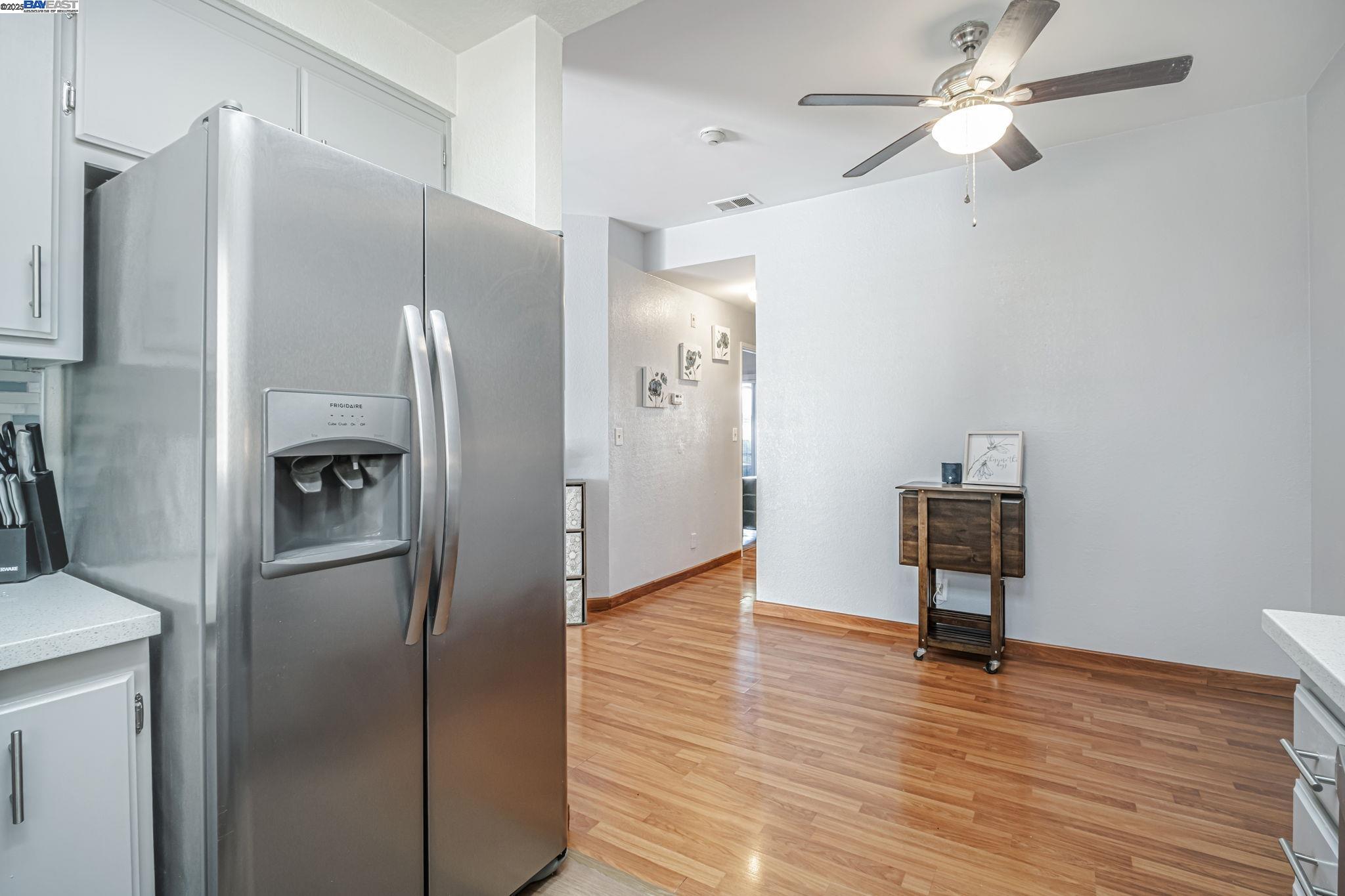 Detail Gallery Image 8 of 21 For 2920 Flint St #113,  Union City,  CA 94587 - 2 Beds | 2 Baths