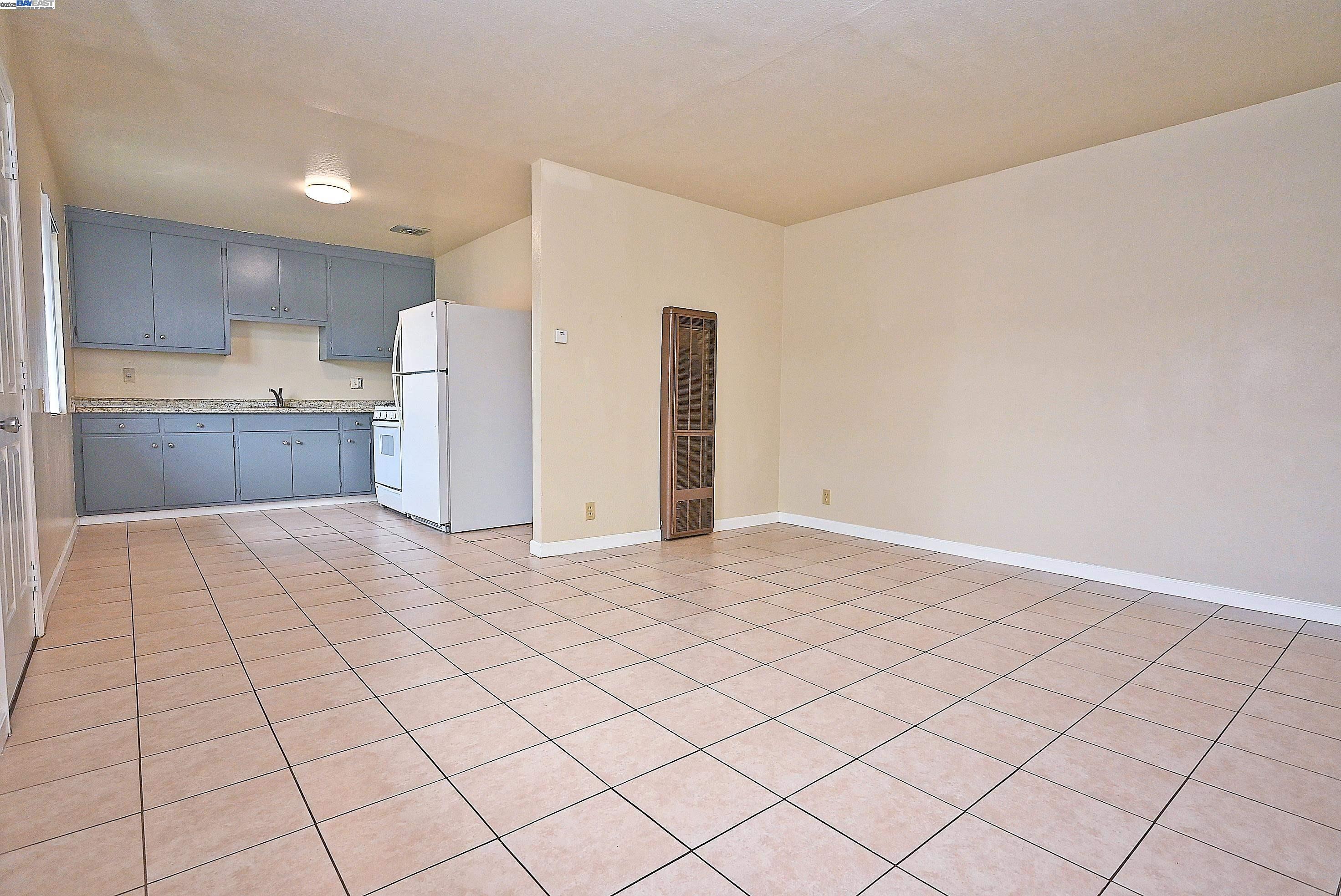 Detail Gallery Image 11 of 20 For 27827 Leidig Ct, Hayward,  CA 94544 - – Beds | – Baths