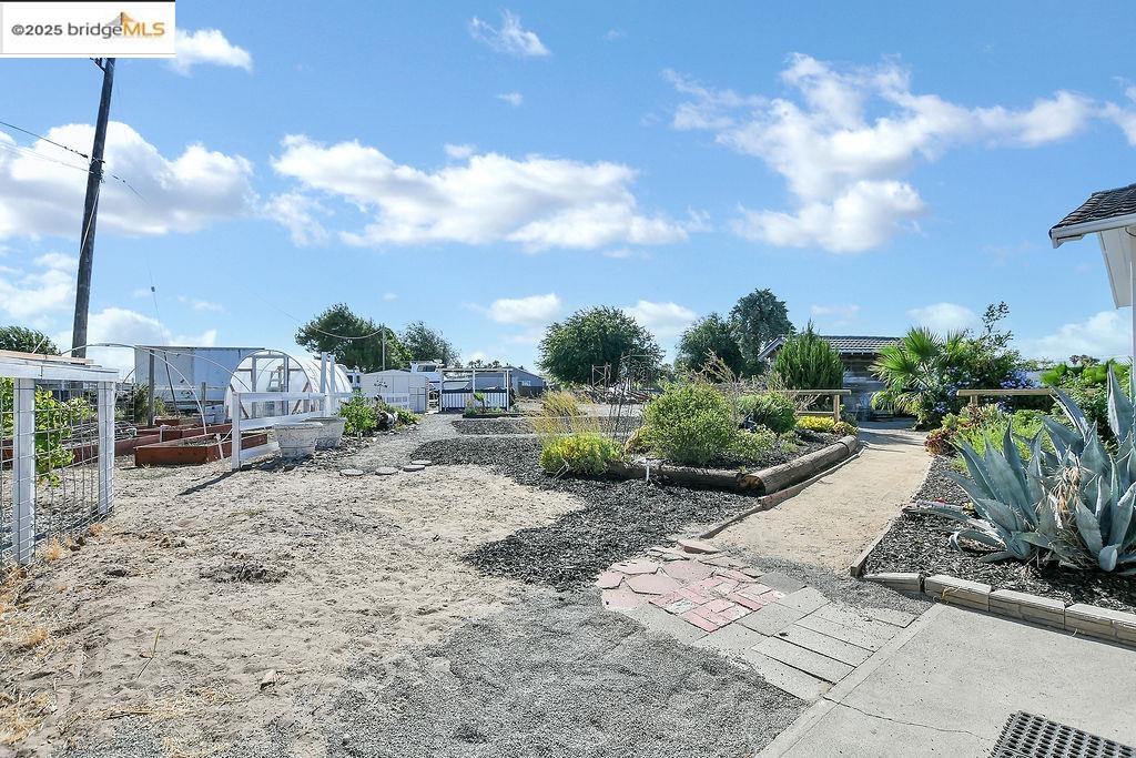 Detail Gallery Image 23 of 46 For 8160 Byron Hwy, Brentwood,  CA 94513 - 3 Beds | 2 Baths