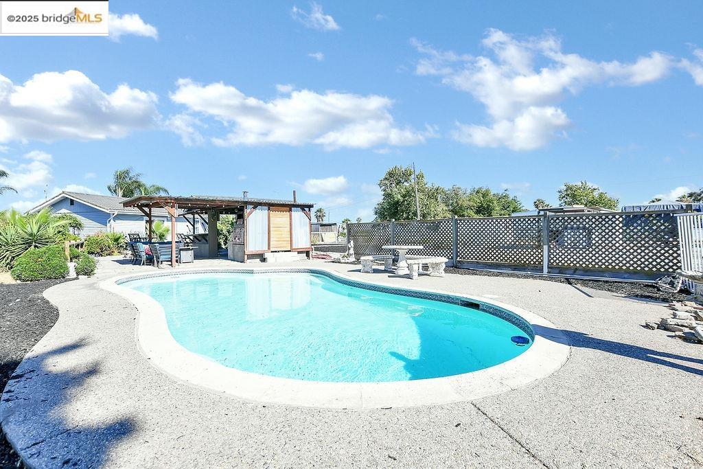 Detail Gallery Image 32 of 46 For 8160 Byron Hwy, Brentwood,  CA 94513 - 3 Beds | 2 Baths