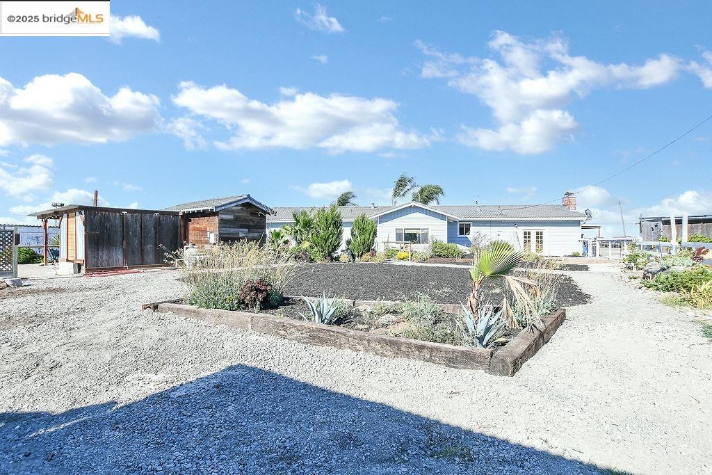 Detail Gallery Image 34 of 46 For 8160 Byron Hwy, Brentwood,  CA 94513 - 3 Beds | 2 Baths