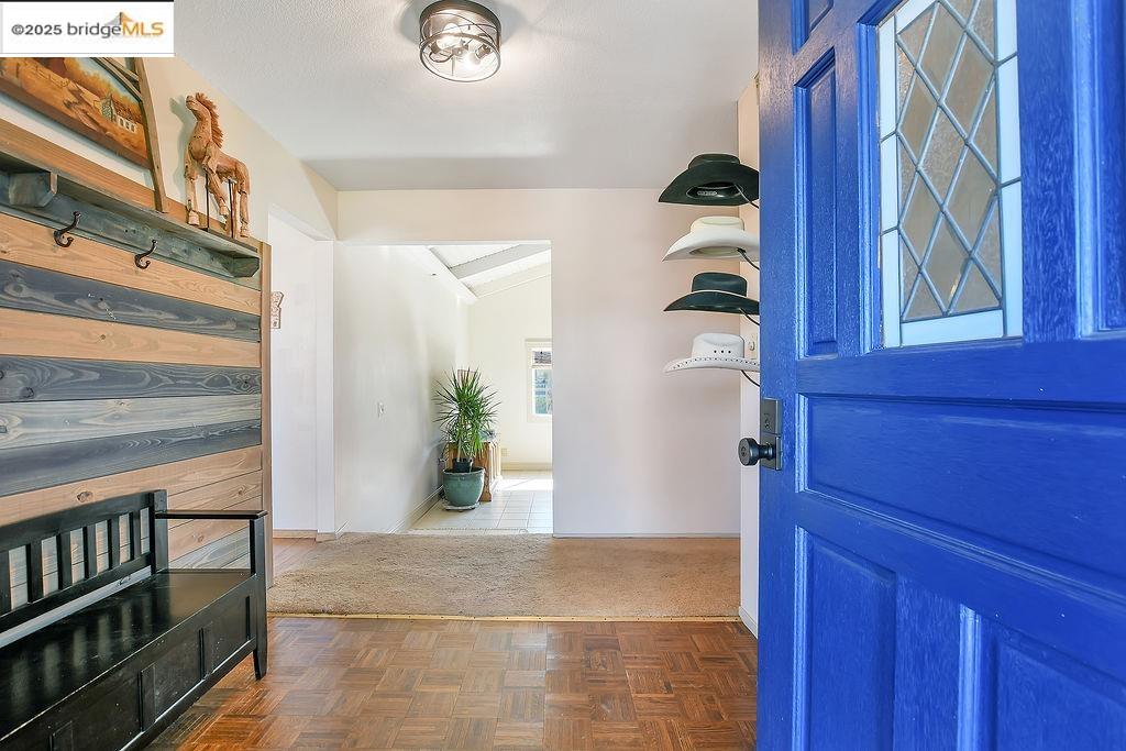 Detail Gallery Image 8 of 46 For 8160 Byron Hwy, Brentwood,  CA 94513 - 3 Beds | 2 Baths