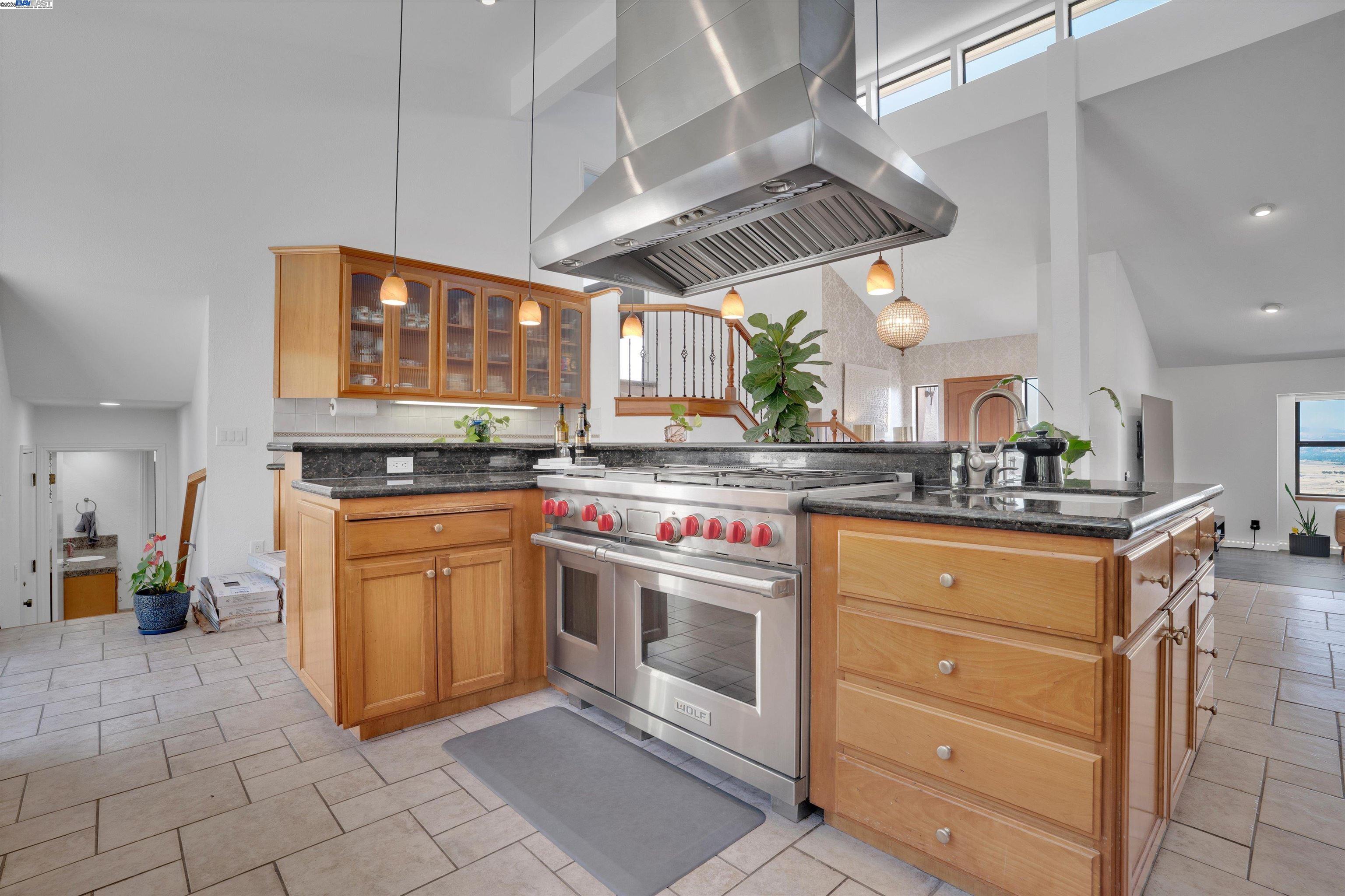 Detail Gallery Image 11 of 45 For 12560 Morgan Territory Rd, Livermore,  CA 94551 - 4 Beds | 3 Baths