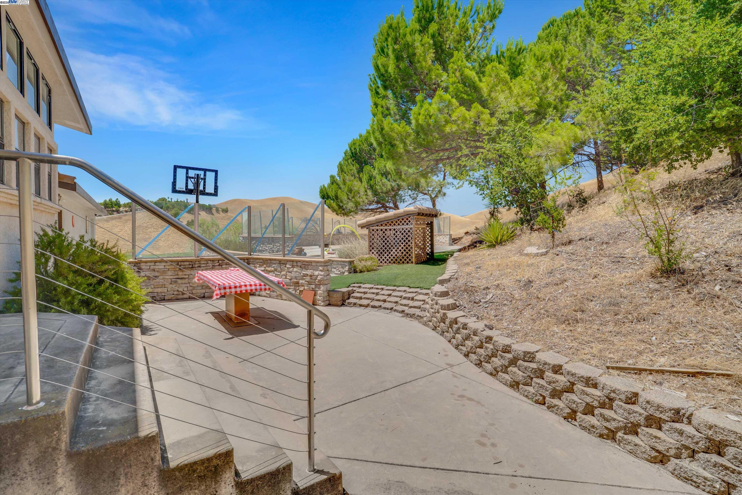 Detail Gallery Image 34 of 45 For 12560 Morgan Territory Rd, Livermore,  CA 94551 - 4 Beds | 3 Baths