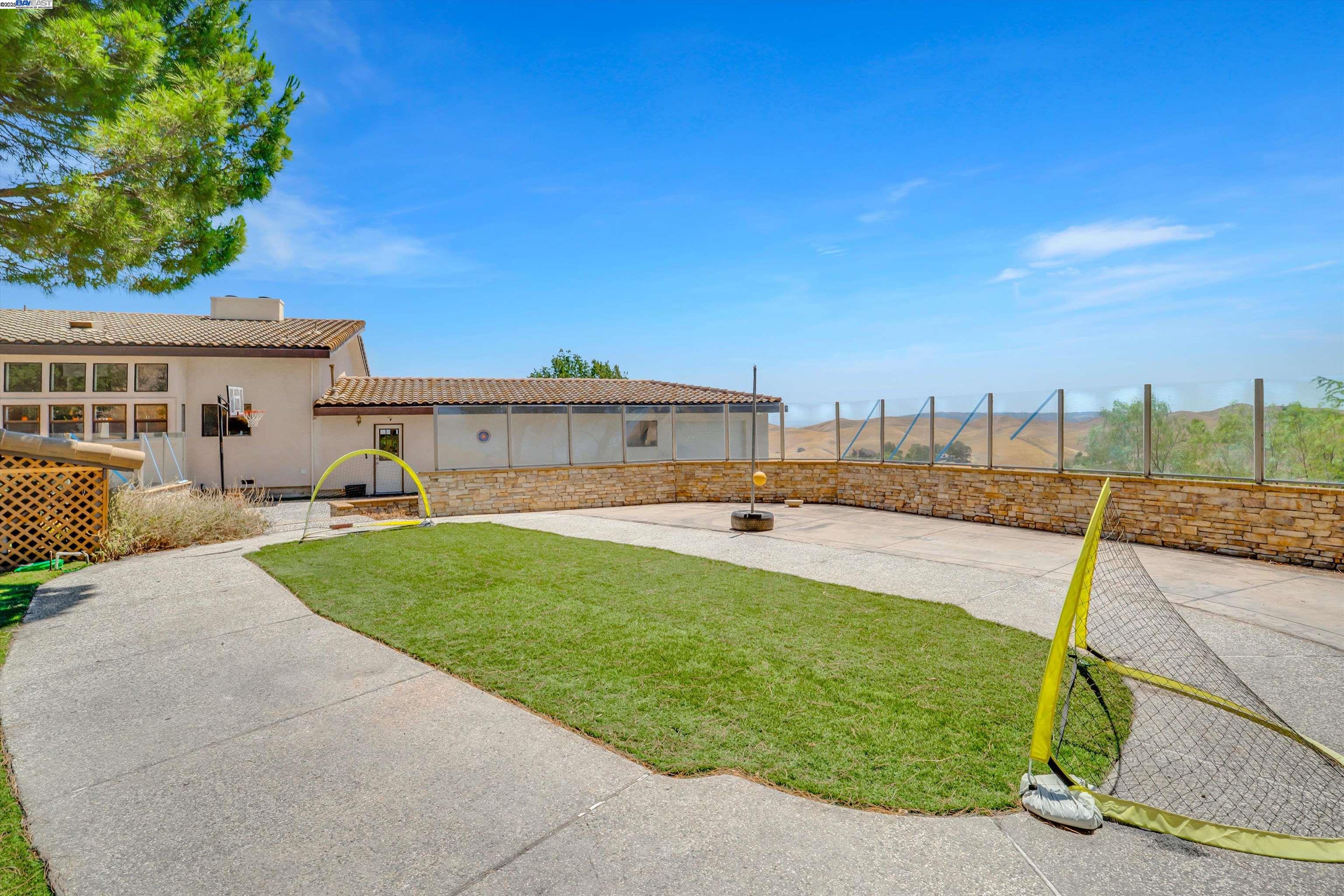 Detail Gallery Image 35 of 45 For 12560 Morgan Territory Rd, Livermore,  CA 94551 - 4 Beds | 3 Baths