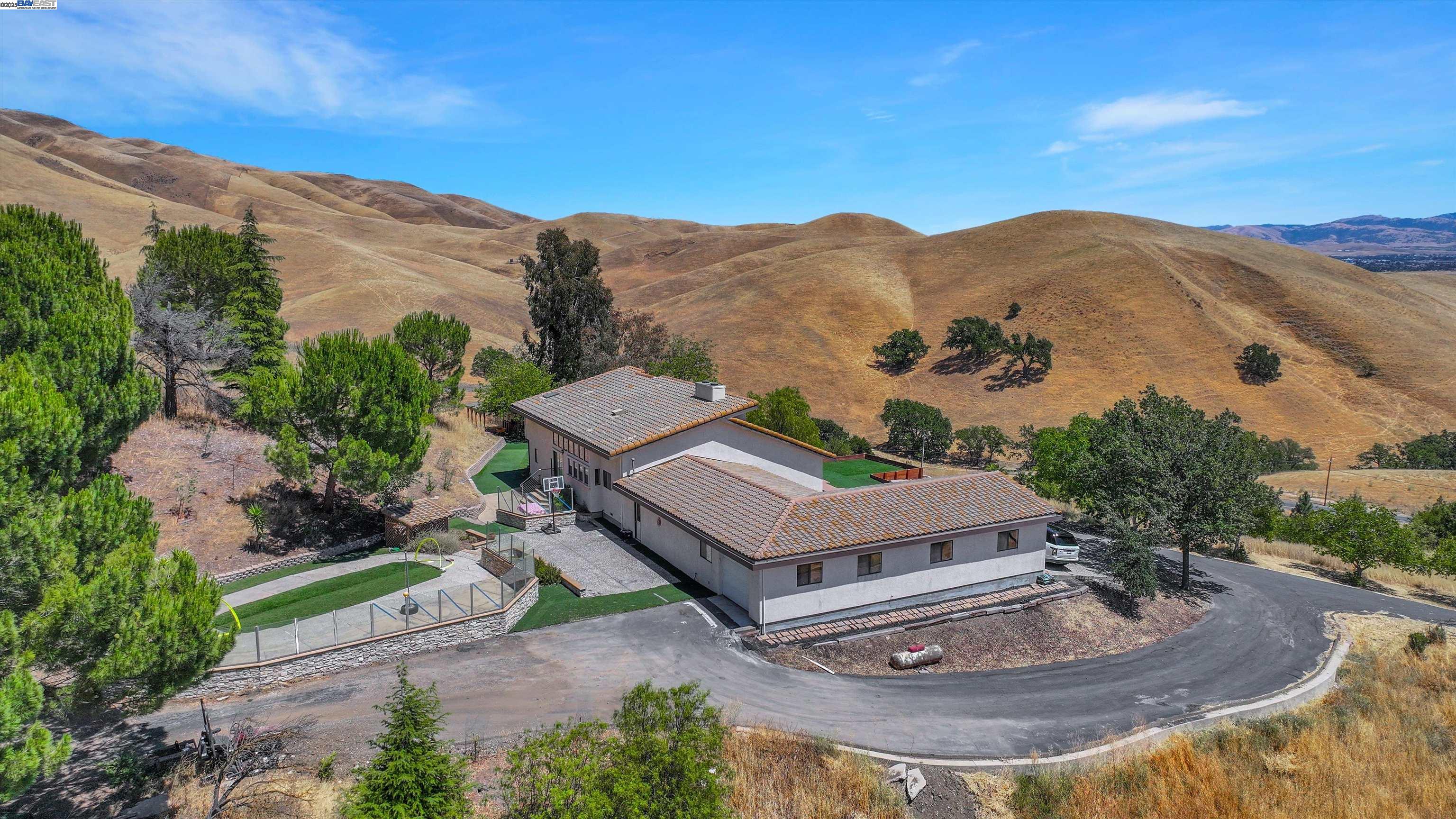 Detail Gallery Image 41 of 45 For 12560 Morgan Territory Rd, Livermore,  CA 94551 - 4 Beds | 3 Baths