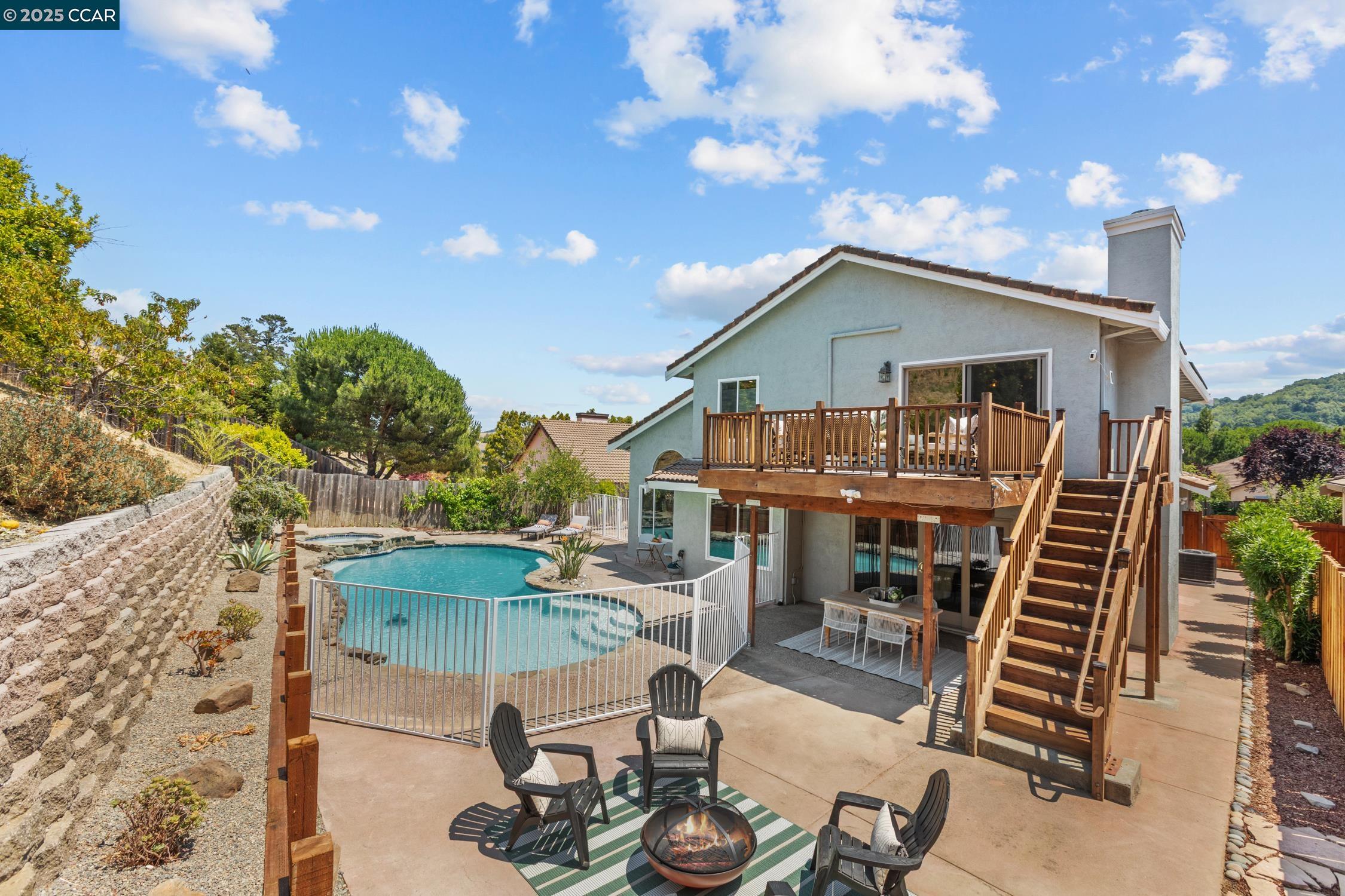 Detail Gallery Image 26 of 57 For 5215 Cutter Lane, El Sobrante,  CA 94803 - 4 Beds | 3 Baths