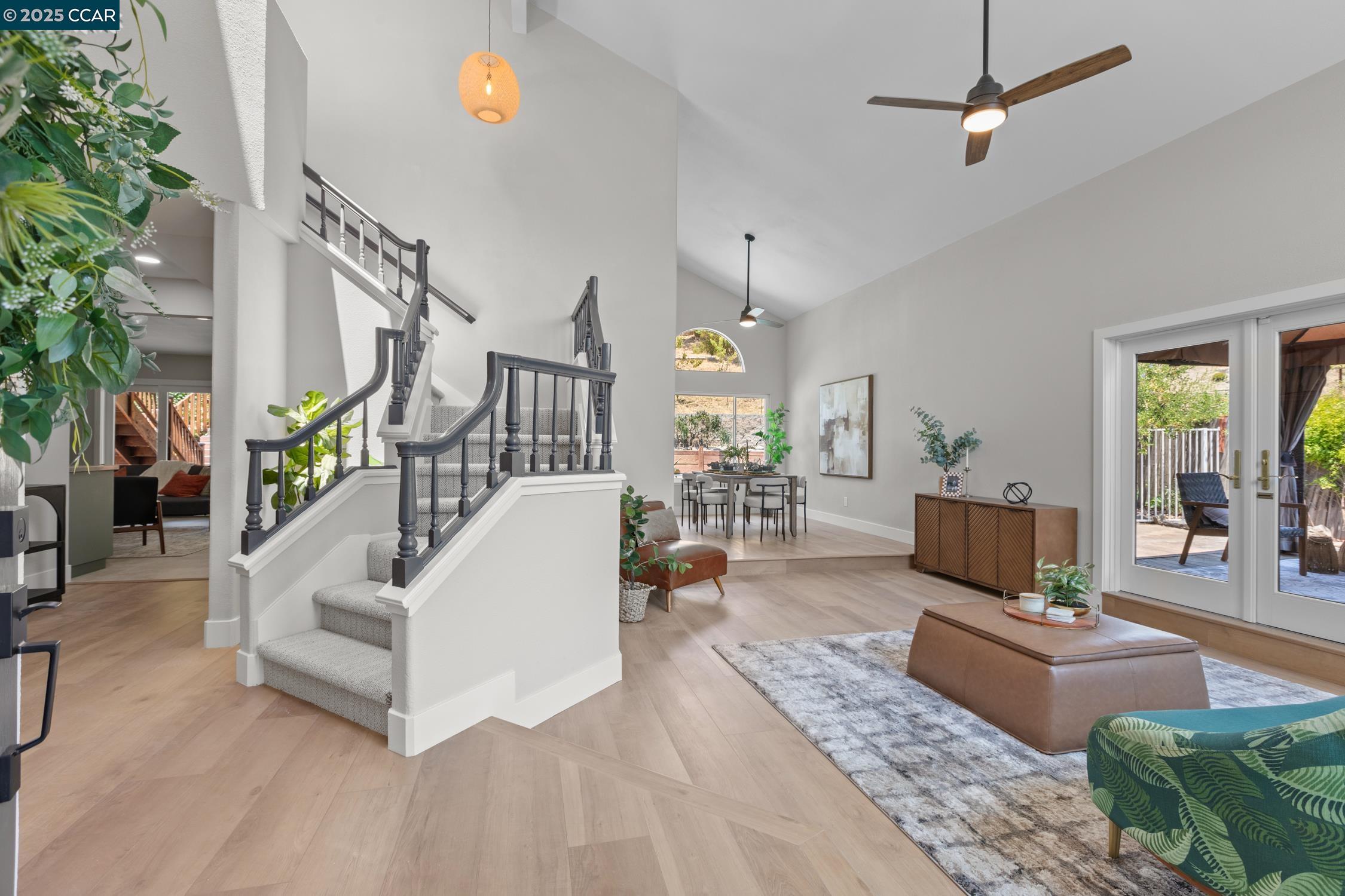 Detail Gallery Image 5 of 57 For 5215 Cutter Lane, El Sobrante,  CA 94803 - 4 Beds | 3 Baths