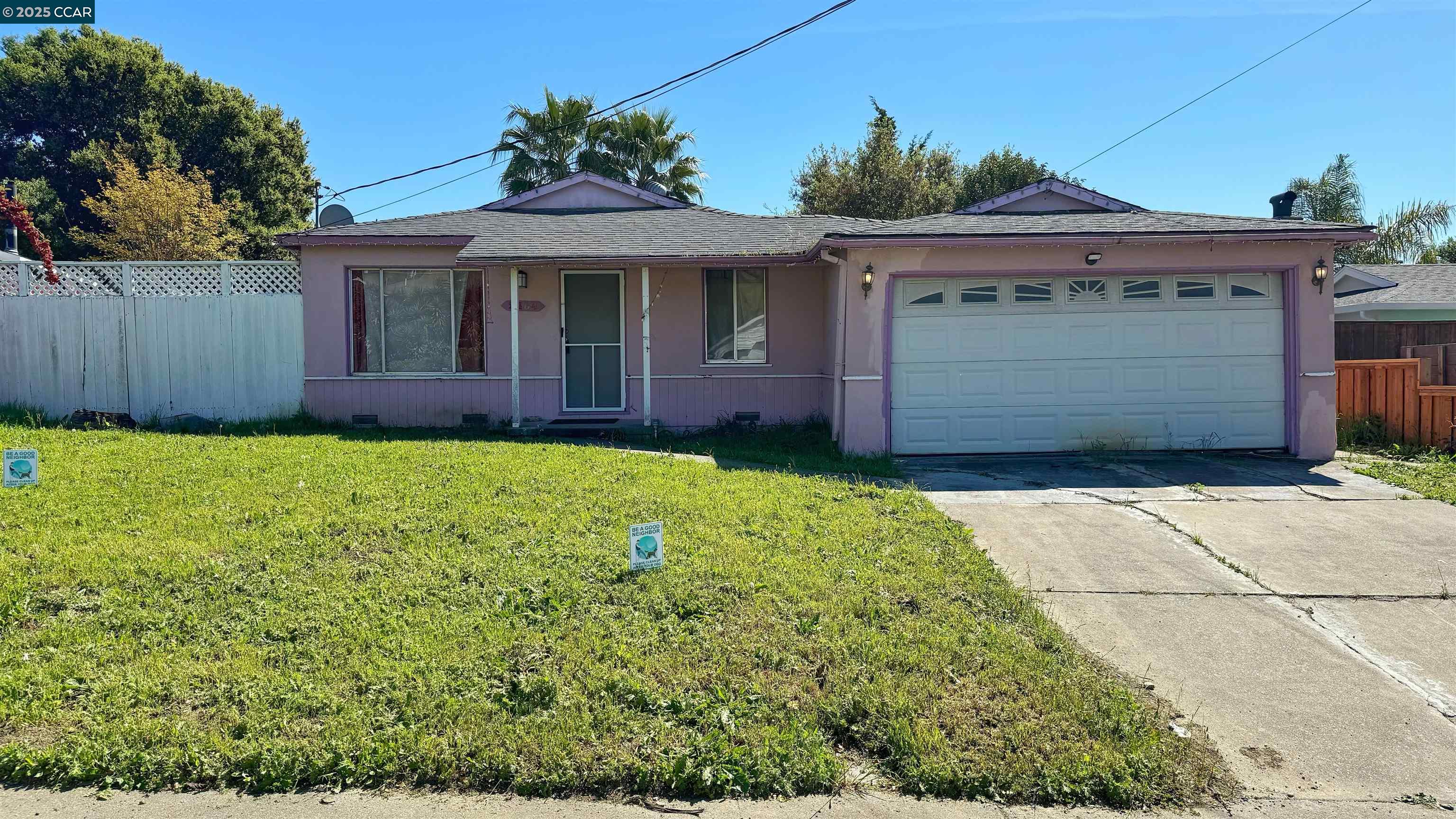 Detail Gallery Image 5 of 5 For 2464 Alamo St, Pinole,  CA 94564 - 3 Beds | 2 Baths