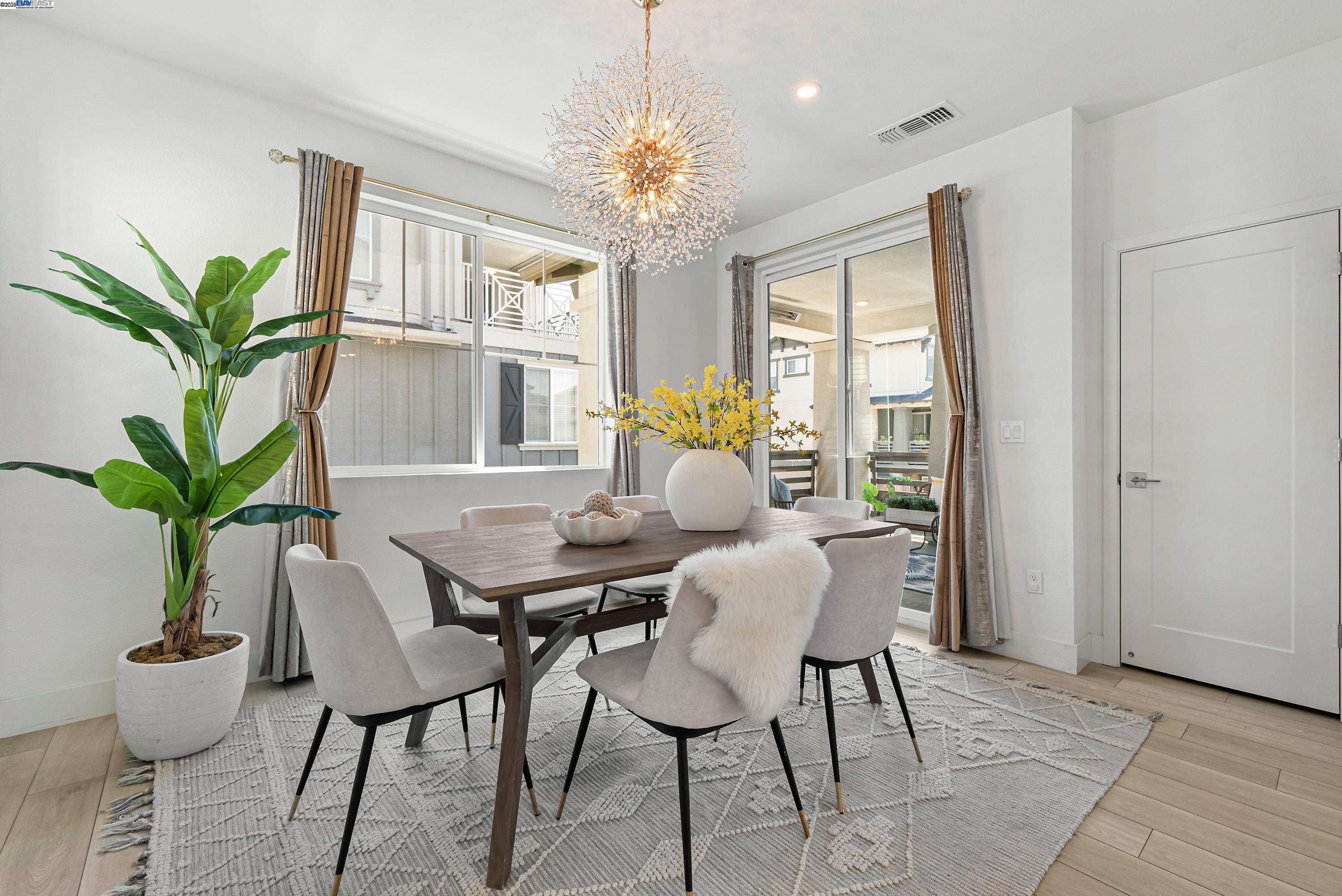 Detail Gallery Image 11 of 43 For 37456 Sand Drift Rd, Newark,  CA 94560 - 3 Beds | 3/1 Baths