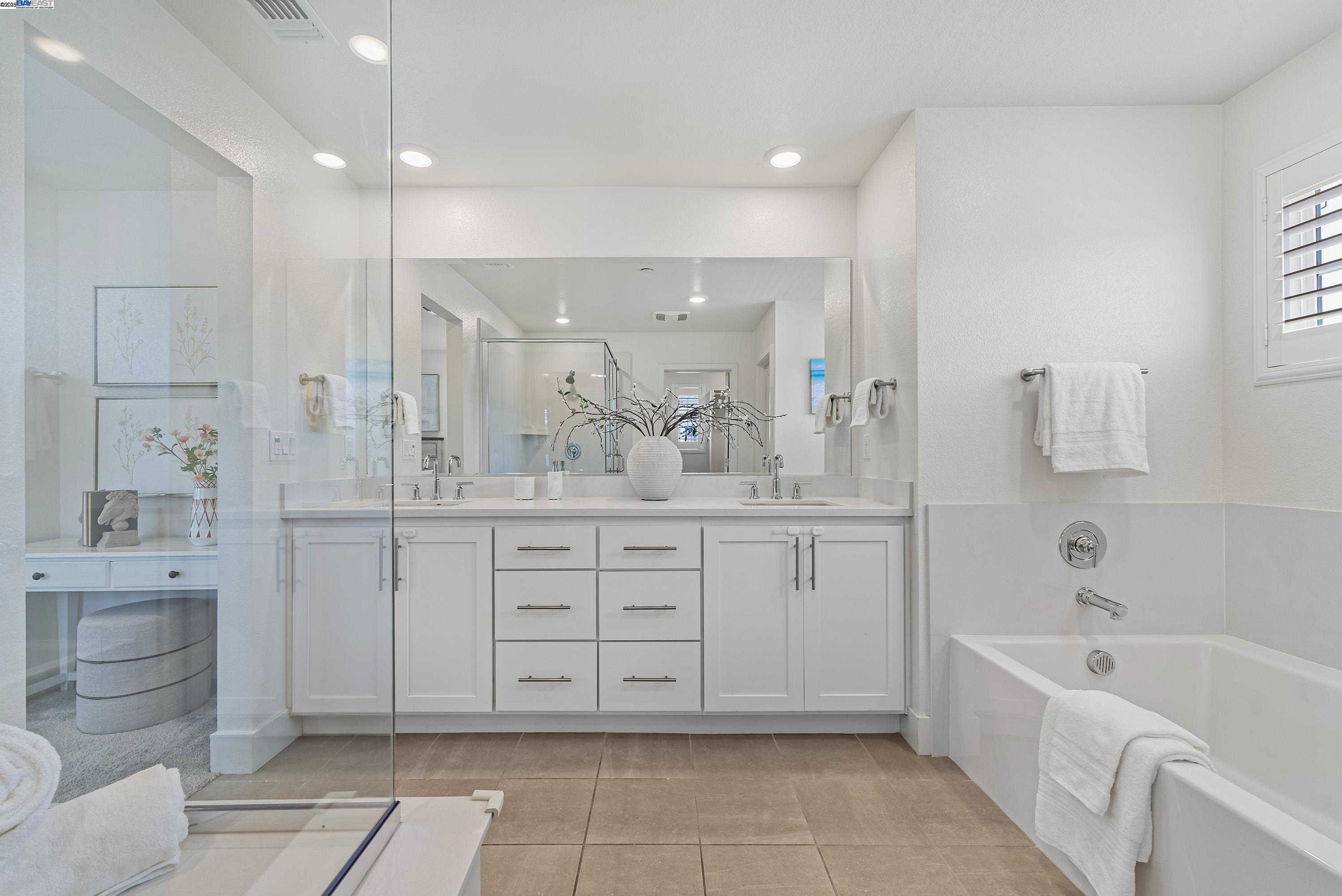 Detail Gallery Image 18 of 43 For 37456 Sand Drift Rd, Newark,  CA 94560 - 3 Beds | 3/1 Baths