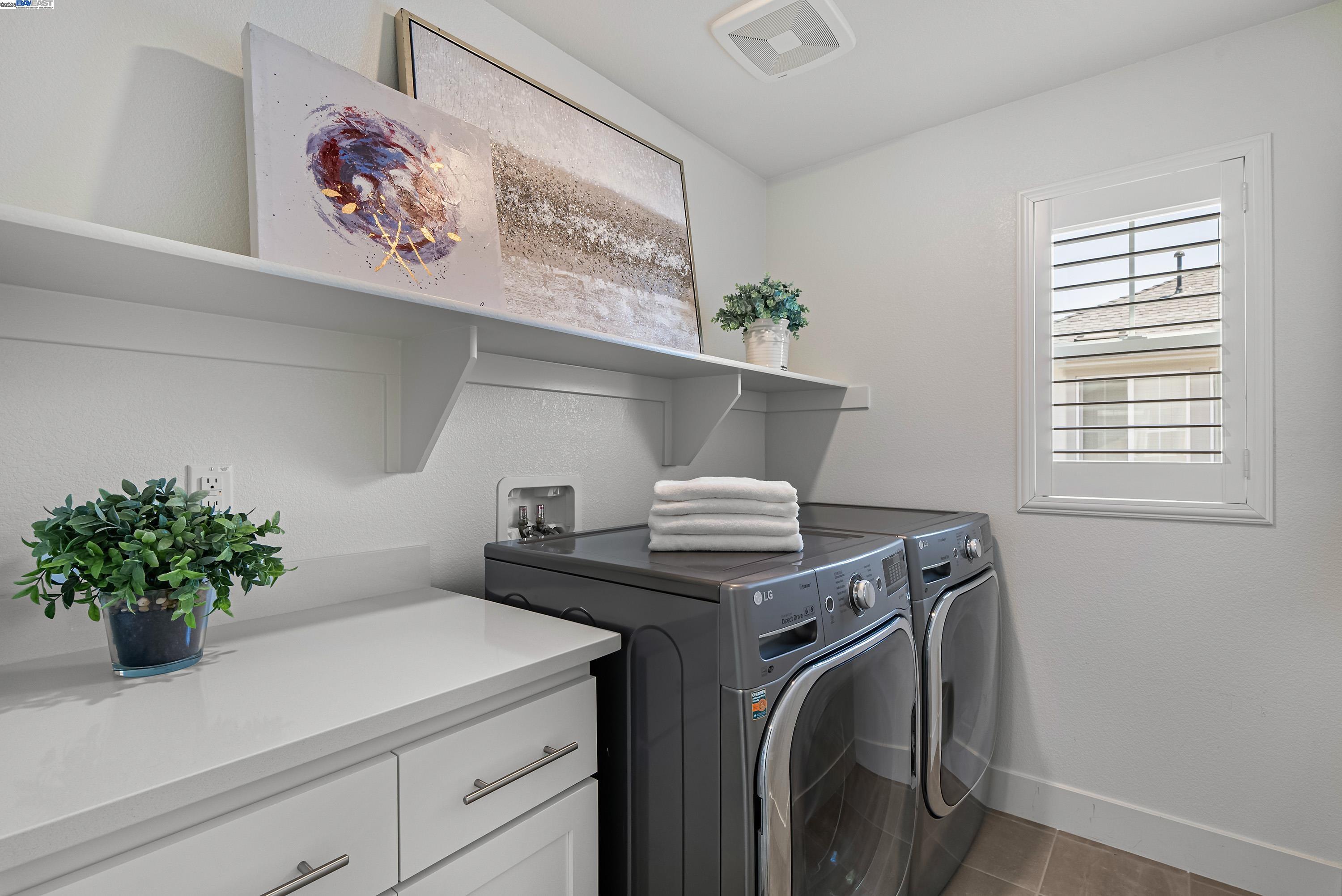 Detail Gallery Image 20 of 43 For 37456 Sand Drift Rd, Newark,  CA 94560 - 3 Beds | 3/1 Baths