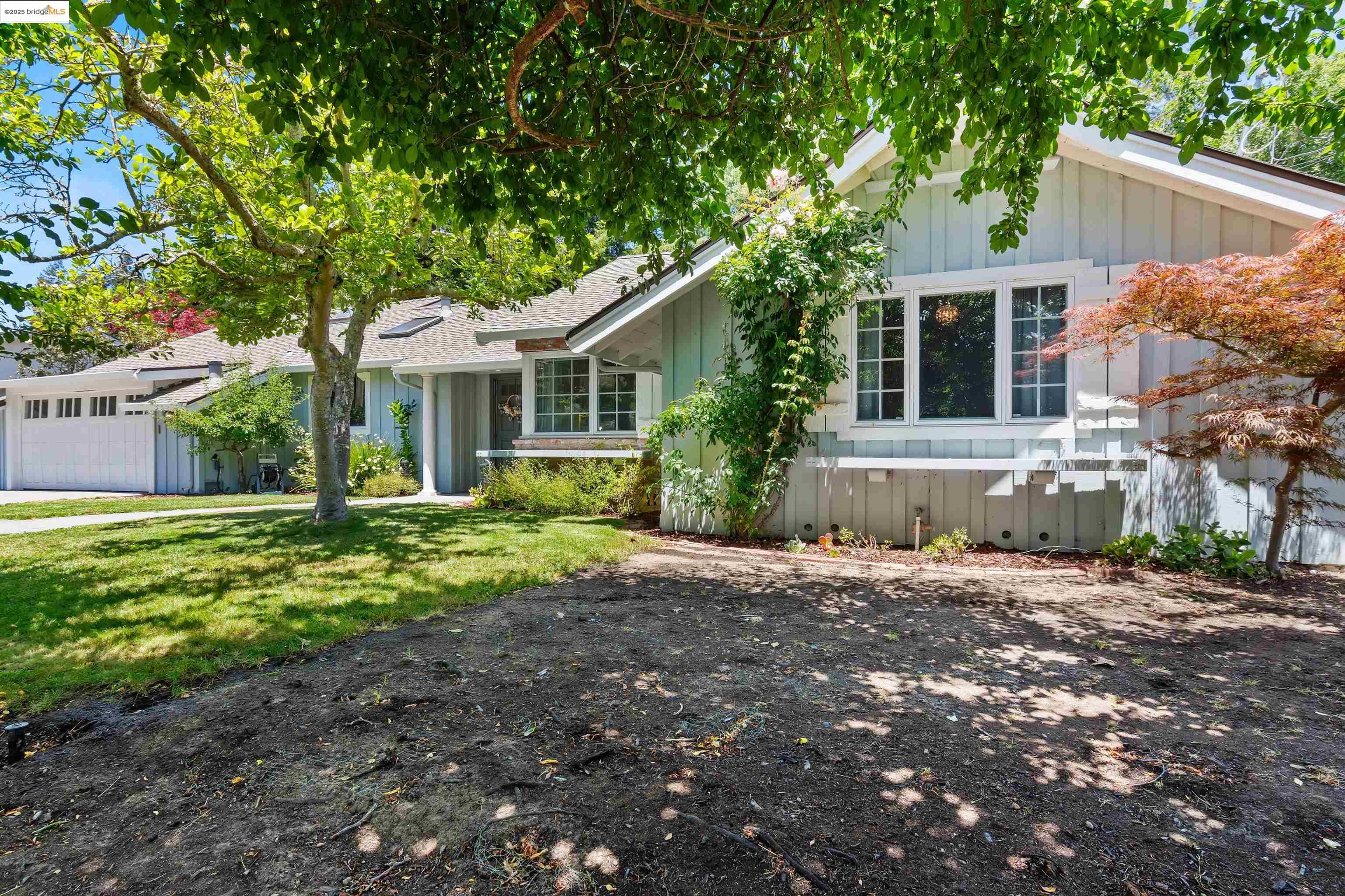 307 Rheem Blvd