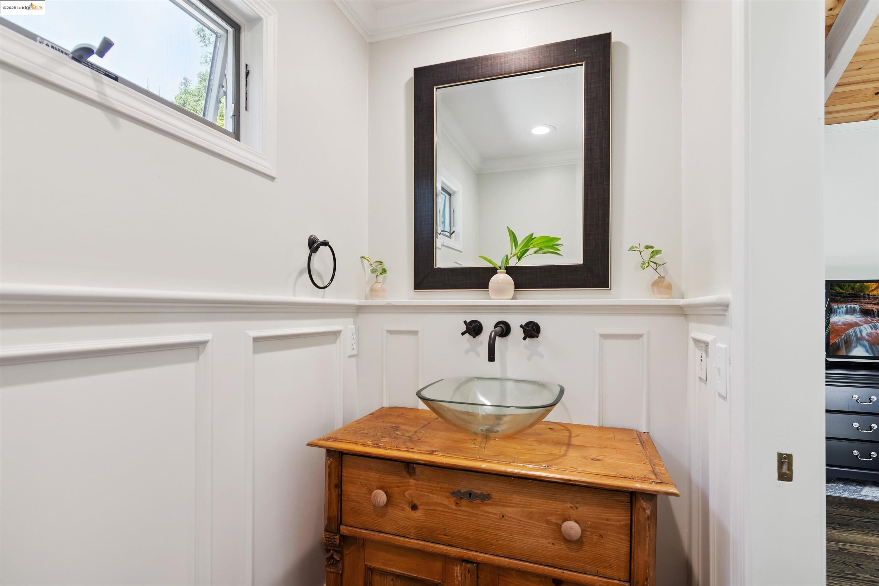 Detail Gallery Image 21 of 41 For 307 Rheem Blvd, Moraga,  CA 94556 - 3 Beds | 2/1 Baths