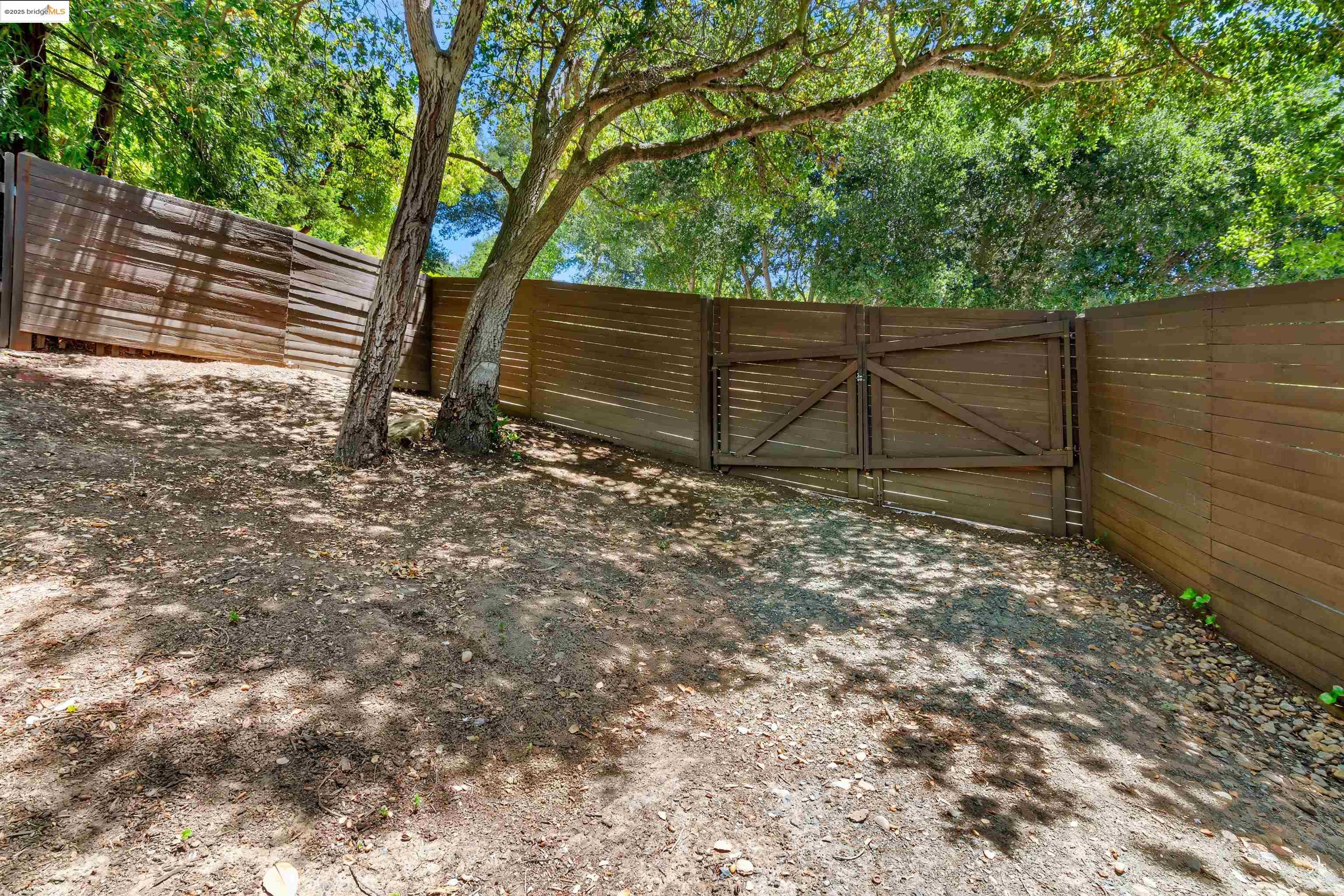 Detail Gallery Image 39 of 41 For 307 Rheem Blvd, Moraga,  CA 94556 - 3 Beds | 2/1 Baths