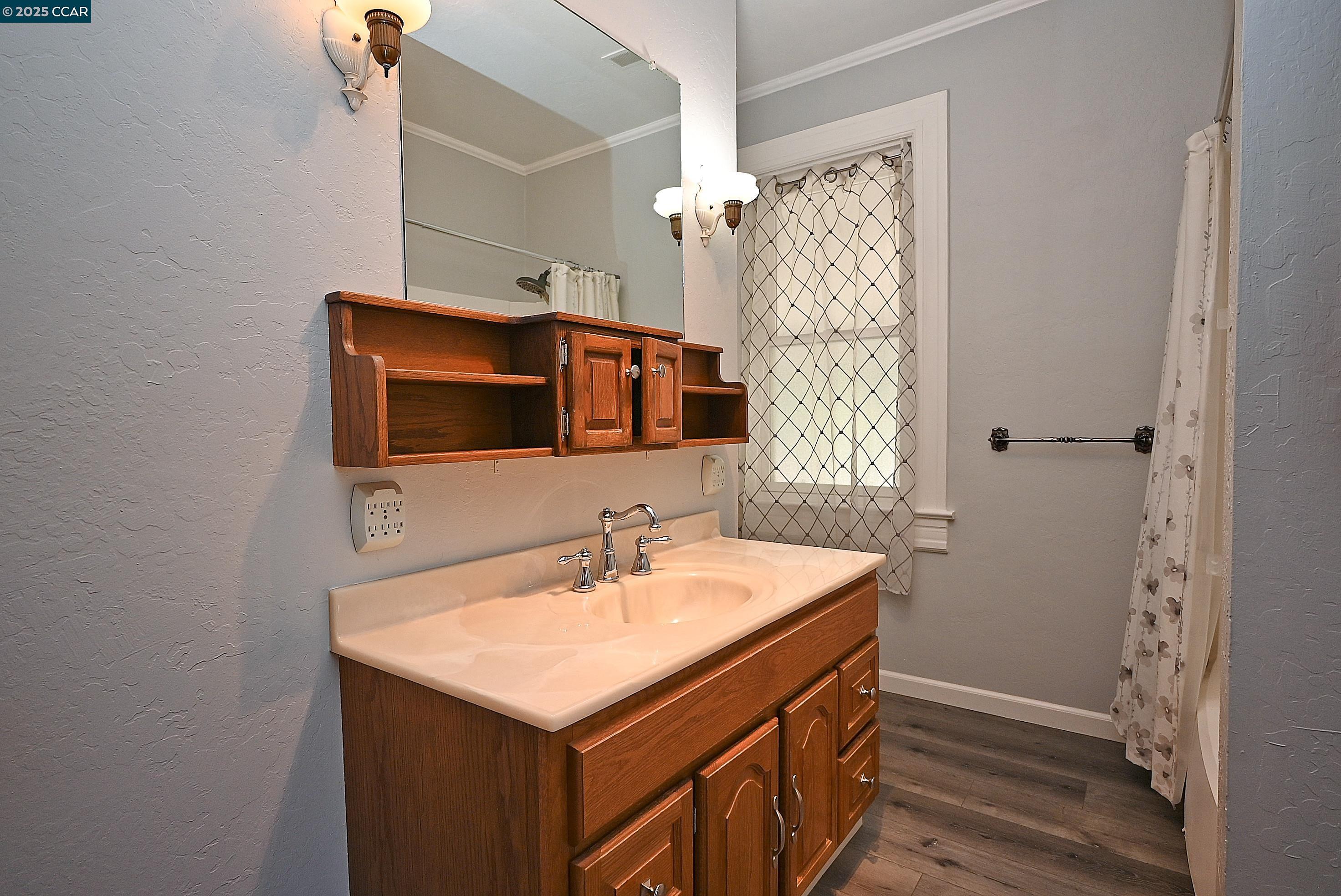 Detail Gallery Image 32 of 60 For 3810 Canyon Way, Martinez,  CA 94553 - 4 Beds | 3 Baths
