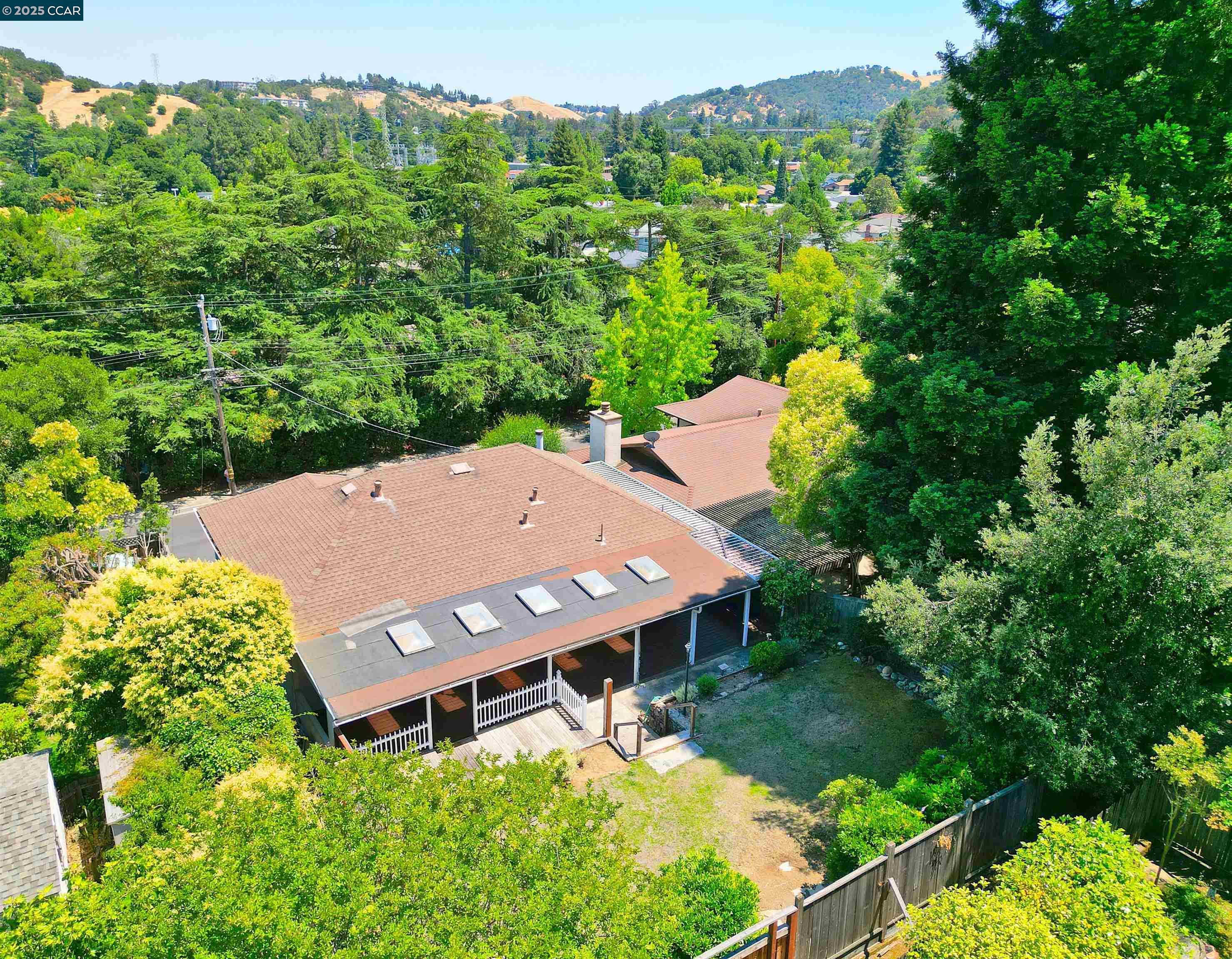 Detail Gallery Image 51 of 60 For 3810 Canyon Way, Martinez,  CA 94553 - 4 Beds | 3 Baths