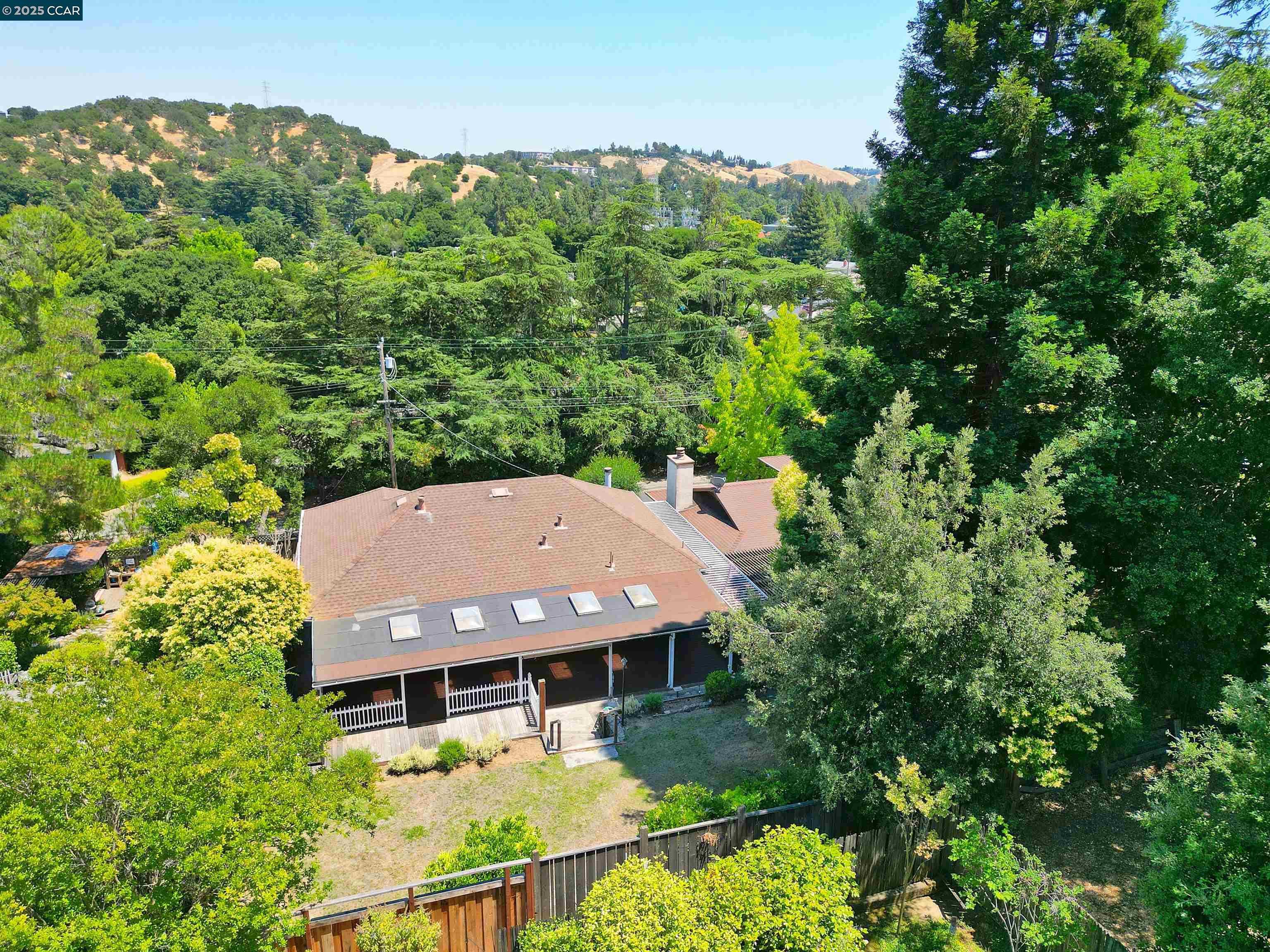 Detail Gallery Image 52 of 60 For 3810 Canyon Way, Martinez,  CA 94553 - 4 Beds | 3 Baths