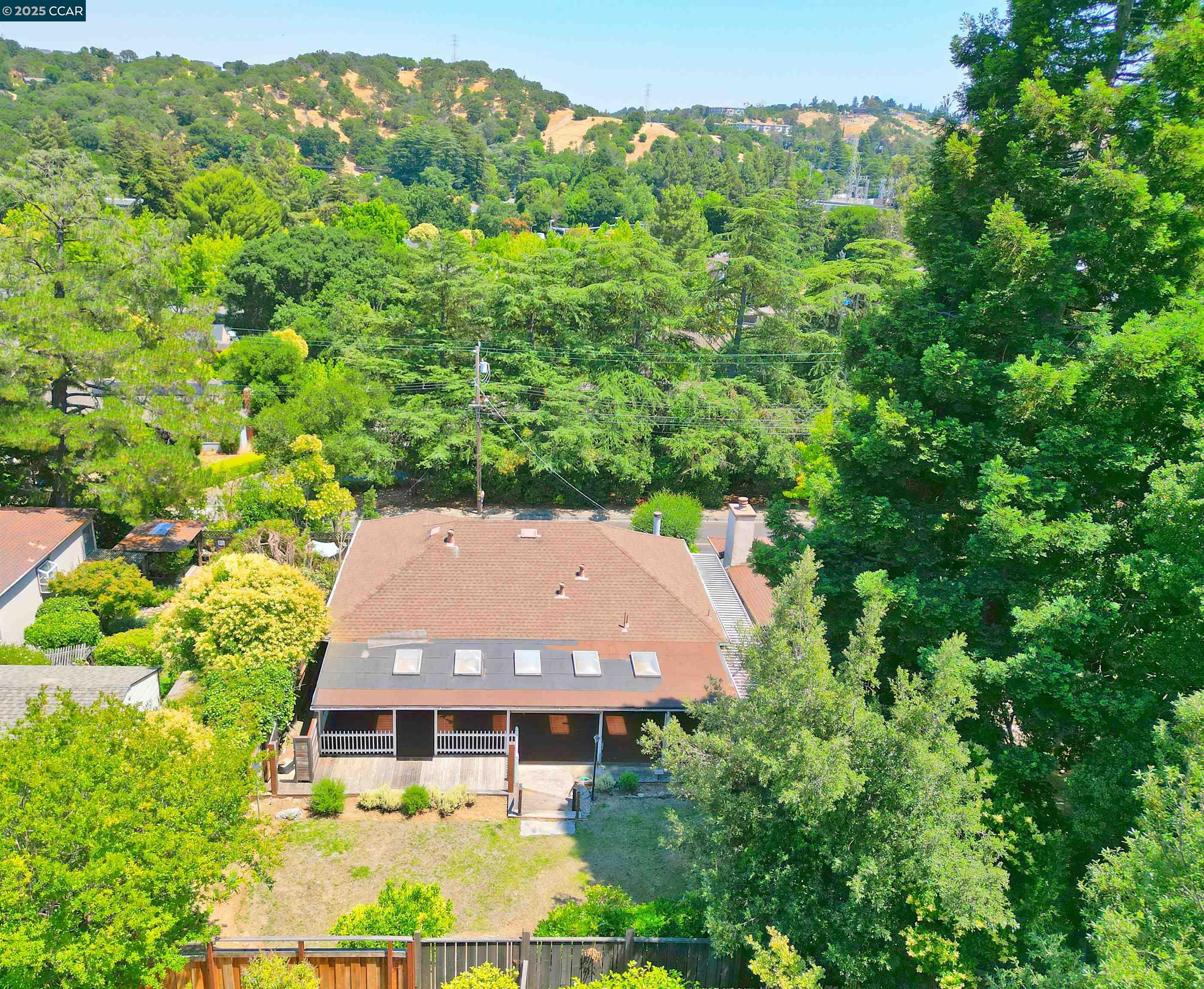 Detail Gallery Image 53 of 60 For 3810 Canyon Way, Martinez,  CA 94553 - 4 Beds | 3 Baths